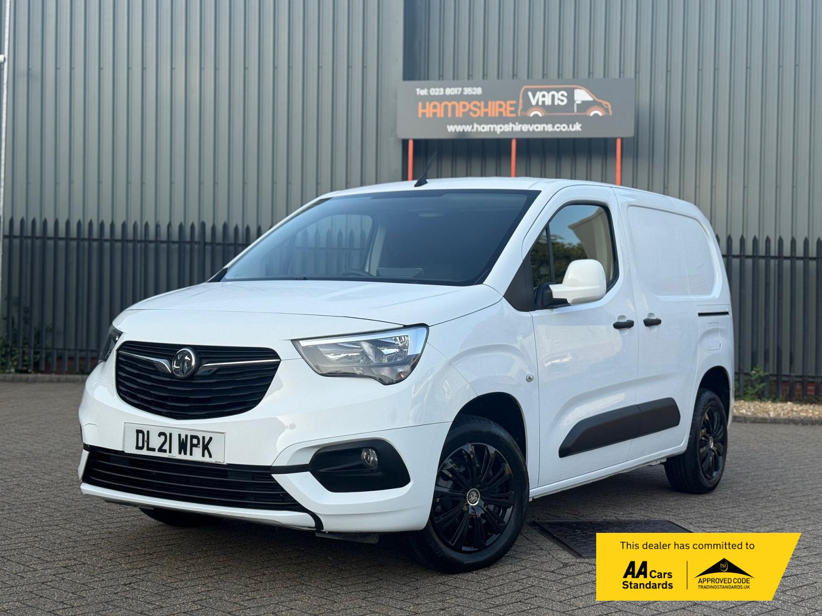 Vauxhall Combo 1.5 Turbo D 2300 Sportive Panel Van 4dr Diesel Manual L1 H1 Euro 6 (100 ps)