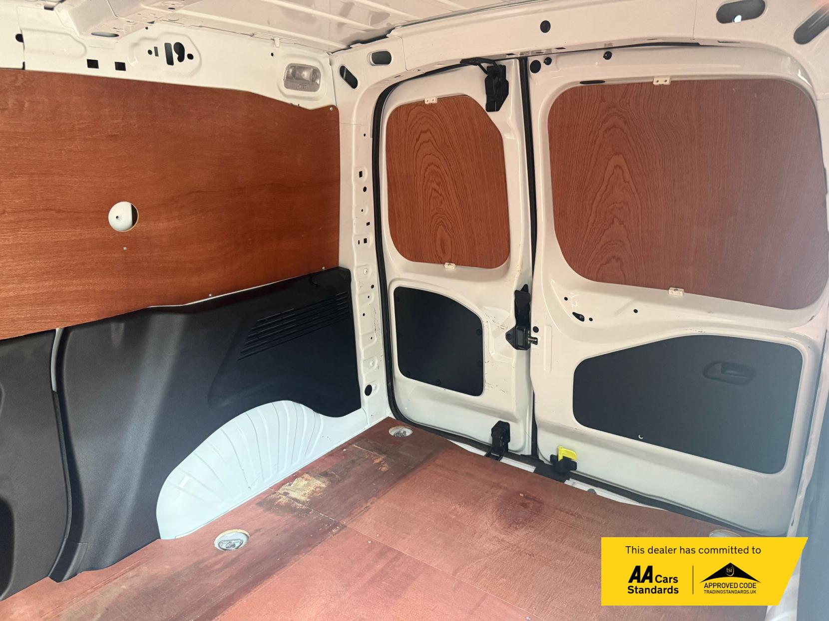 Vauxhall Combo 1.5 Turbo D 2300 Sportive Panel Van 4dr Diesel Manual L1 H1 Euro 6 (100 ps)