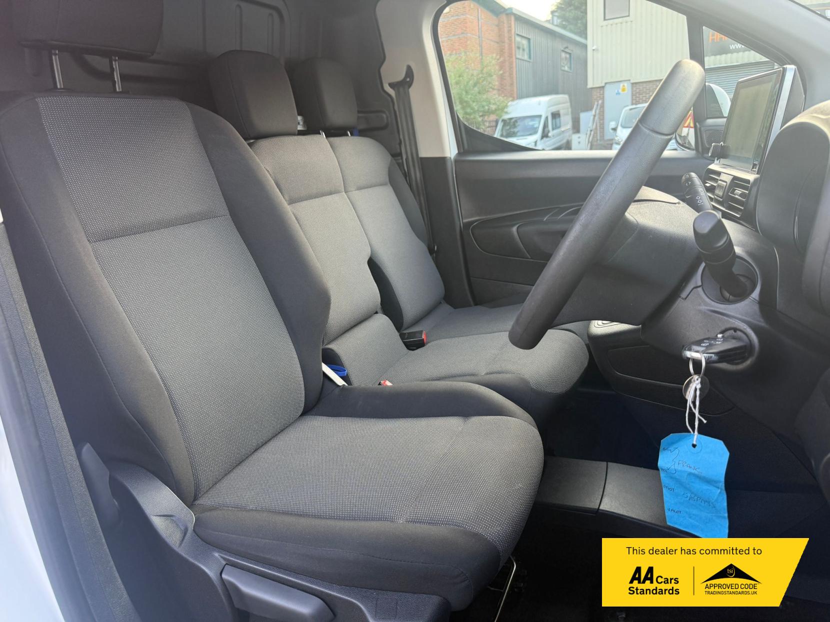 Vauxhall Combo 1.5 Turbo D 2300 Sportive Panel Van 4dr Diesel Manual L1 H1 Euro 6 (100 ps)
