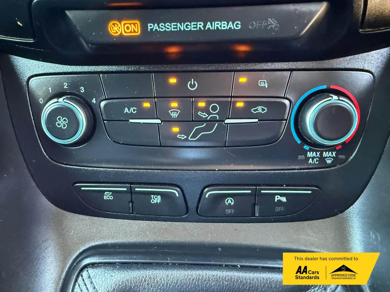 2018 Ford Transit Connect 1.5 220 EcoBlue Panel Van 5dr Diesel Manual L1 Euro 6 (s/s) (100 ps) - Thumbnail 15