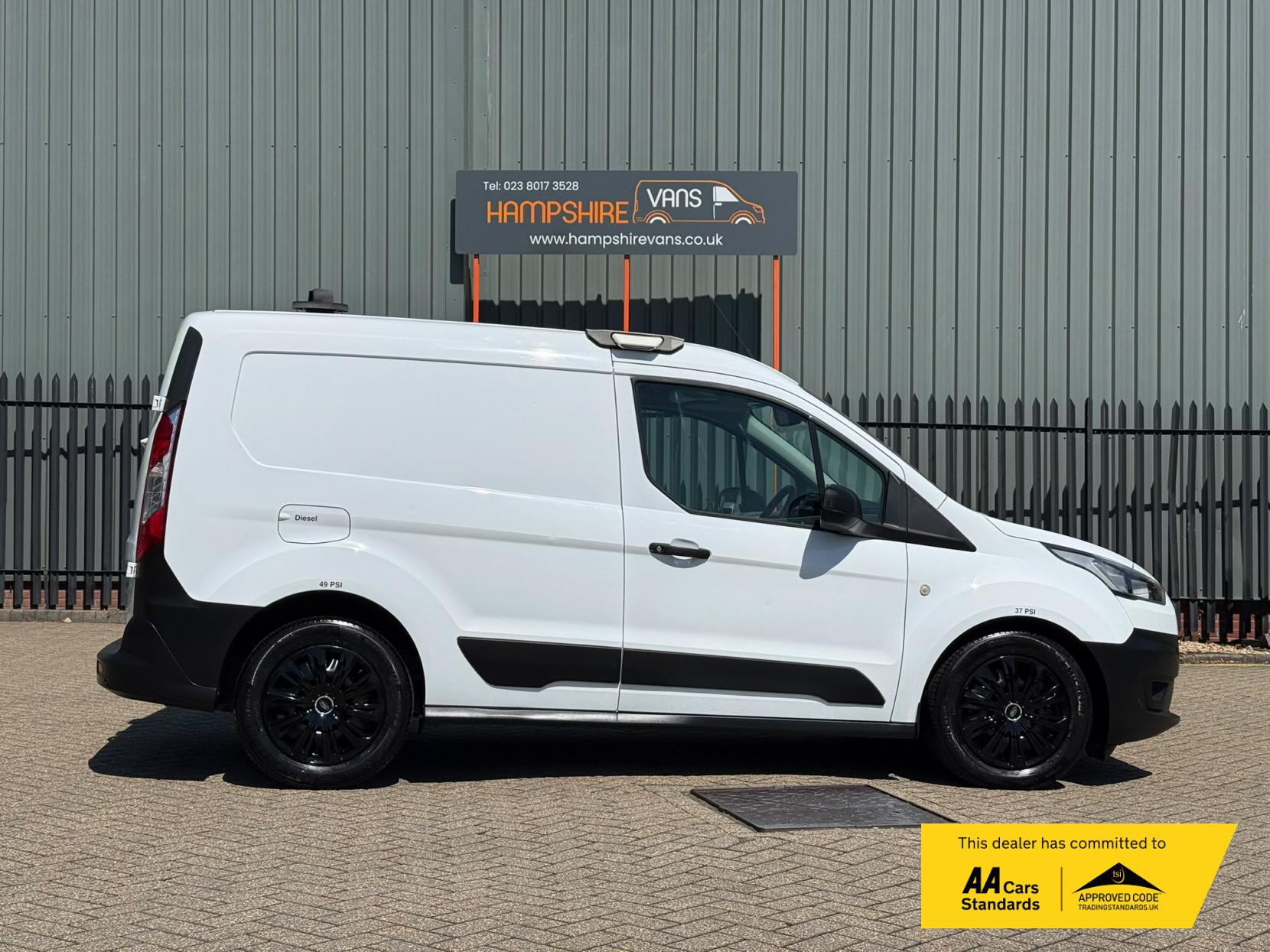 2018 Ford Transit Connect 1.5 220 EcoBlue Panel Van 5dr Diesel Manual L1 Euro 6 (s/s) (100 ps) - Thumbnail 5