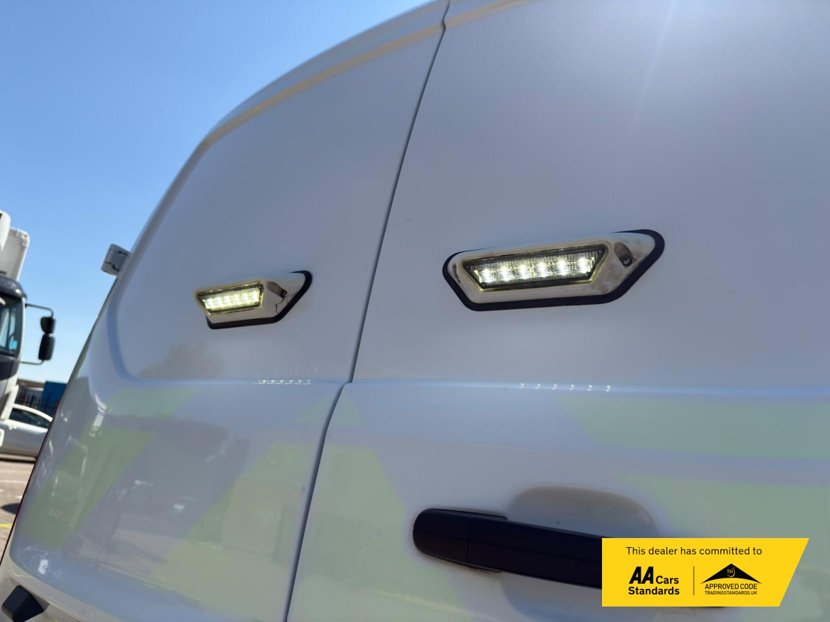 2018 Ford Transit Connect 1.5 220 EcoBlue Panel Van 5dr Diesel Manual L1 Euro 6 (s/s) (100 ps) - Thumbnail 50