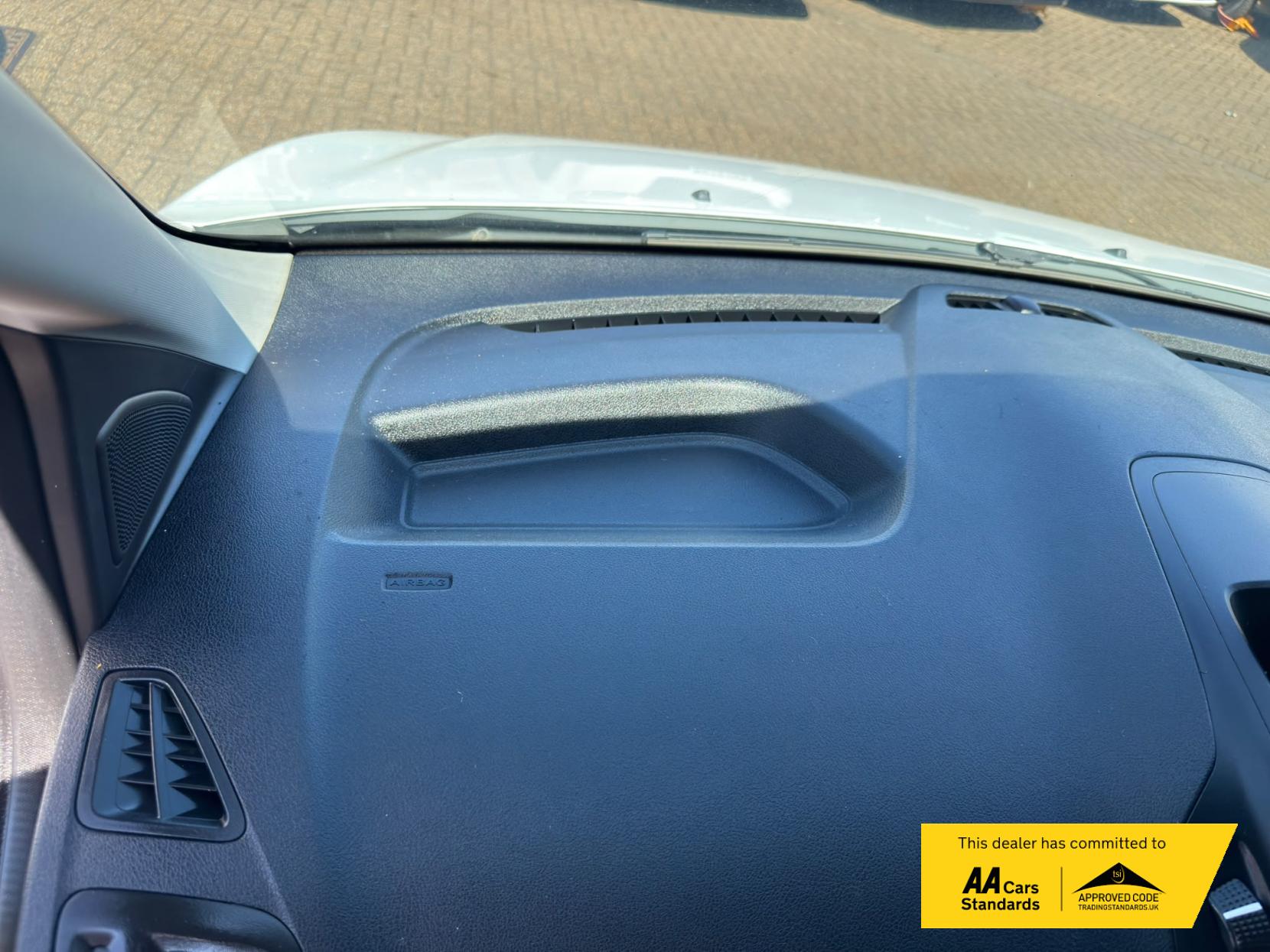 2018 Ford Transit Connect 1.5 220 EcoBlue Panel Van 5dr Diesel Manual L1 Euro 6 (s/s) (100 ps) - Thumbnail 43