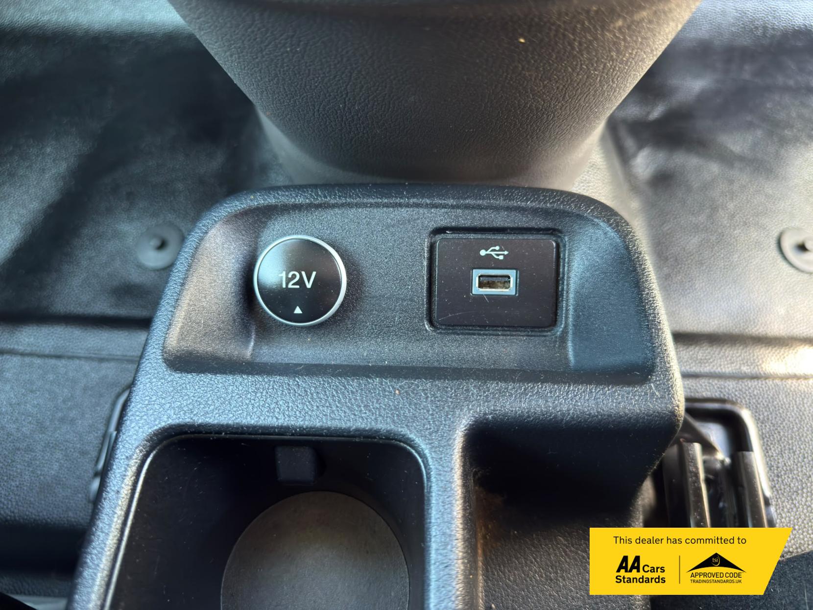 2018 Ford Transit Connect 1.5 220 EcoBlue Panel Van 5dr Diesel Manual L1 Euro 6 (s/s) (100 ps) - Thumbnail 41