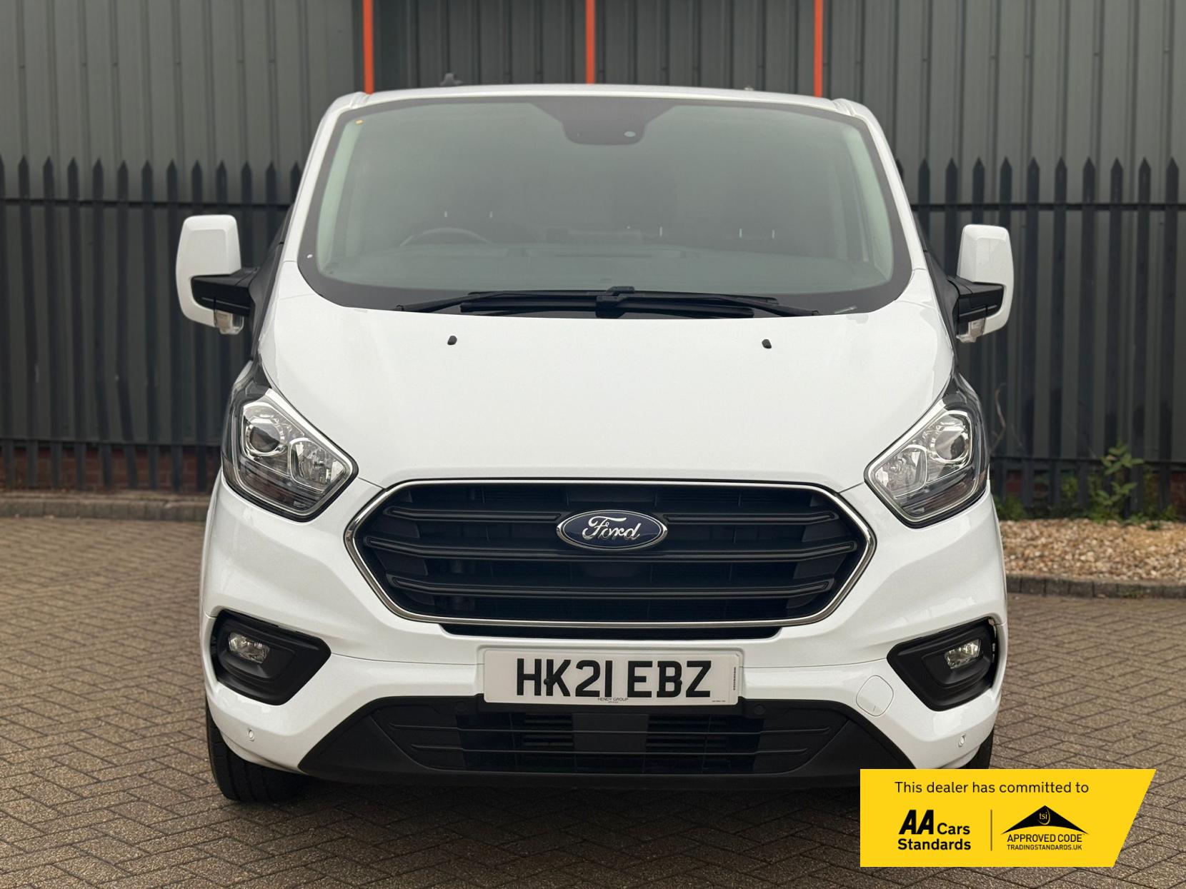 Ford Transit Custom 2.0 300 EcoBlue Limited Panel Van 5dr Diesel Manual L1 H1 Euro 6 (s/s) (130 ps)