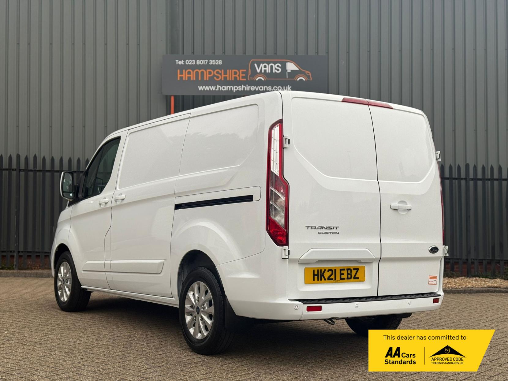 Ford Transit Custom 2.0 300 EcoBlue Limited Panel Van 5dr Diesel Manual L1 H1 Euro 6 (s/s) (130 ps)