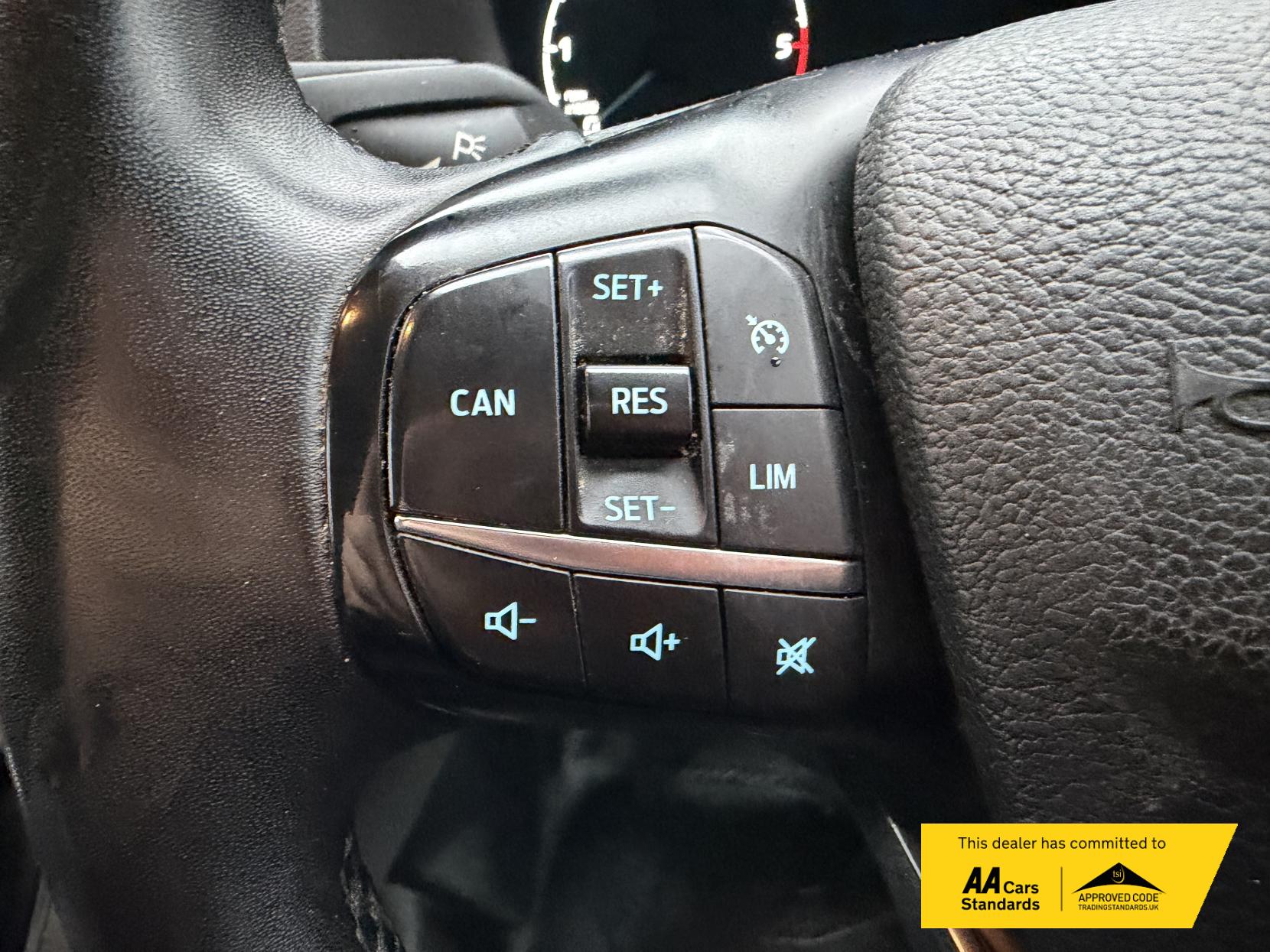 Ford Transit Custom 2.0 300 EcoBlue Limited Panel Van 5dr Diesel Manual L2 H1 Euro 6 (s/s) (130 ps)