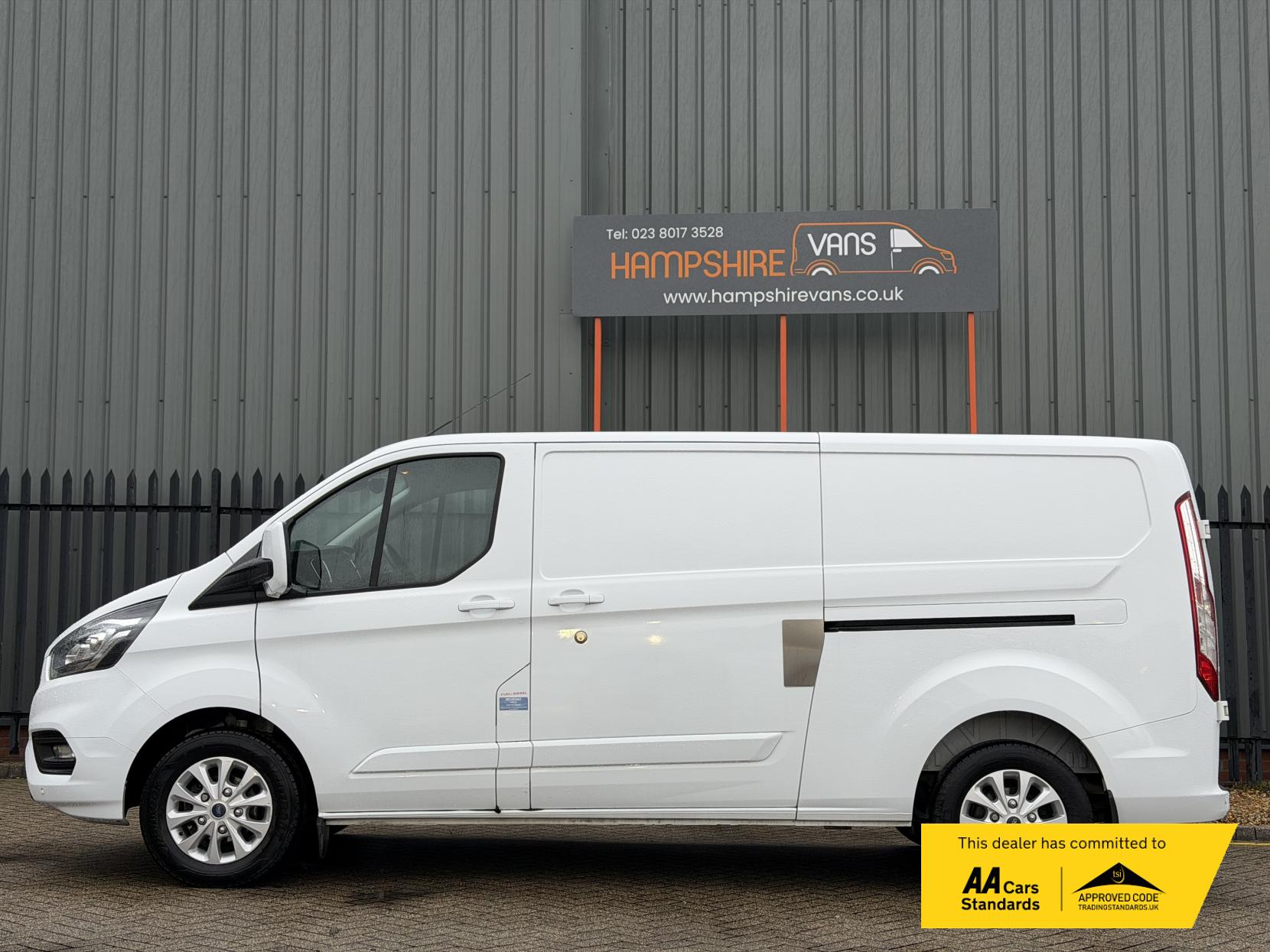 Ford Transit Custom 2.0 300 EcoBlue Limited Panel Van 5dr Diesel Manual L2 H1 Euro 6 (s/s) (130 ps)