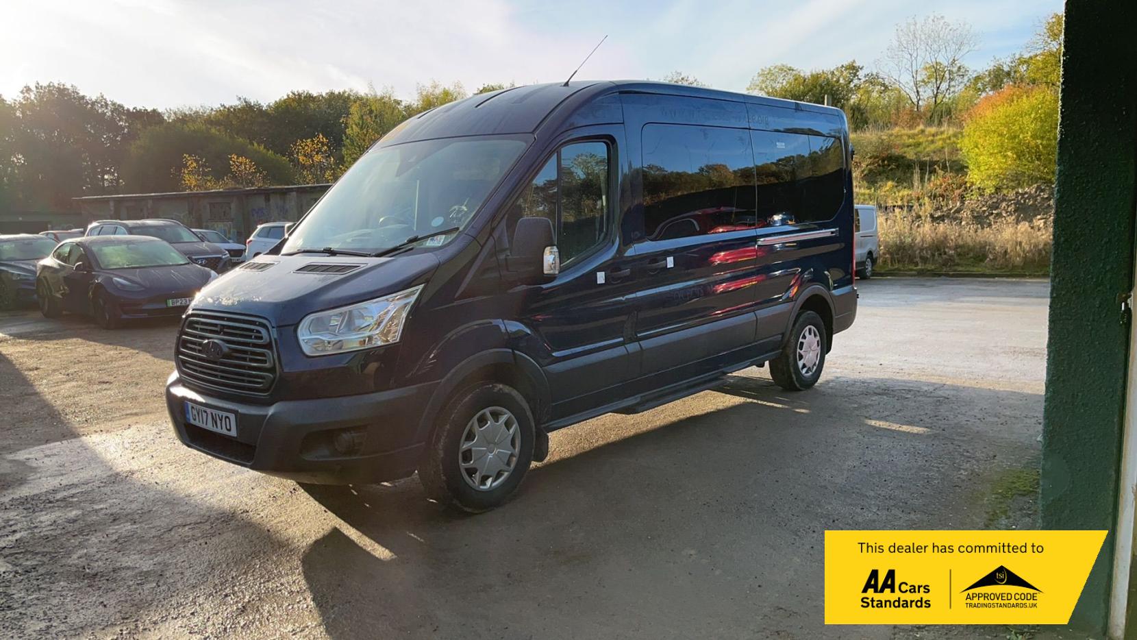 Ford Transit 2.2 TDCi 410 HDT Trend Minibus 5dr Diesel Manual L3 H2 (14 seats) (196 g/km, 123 bhp)