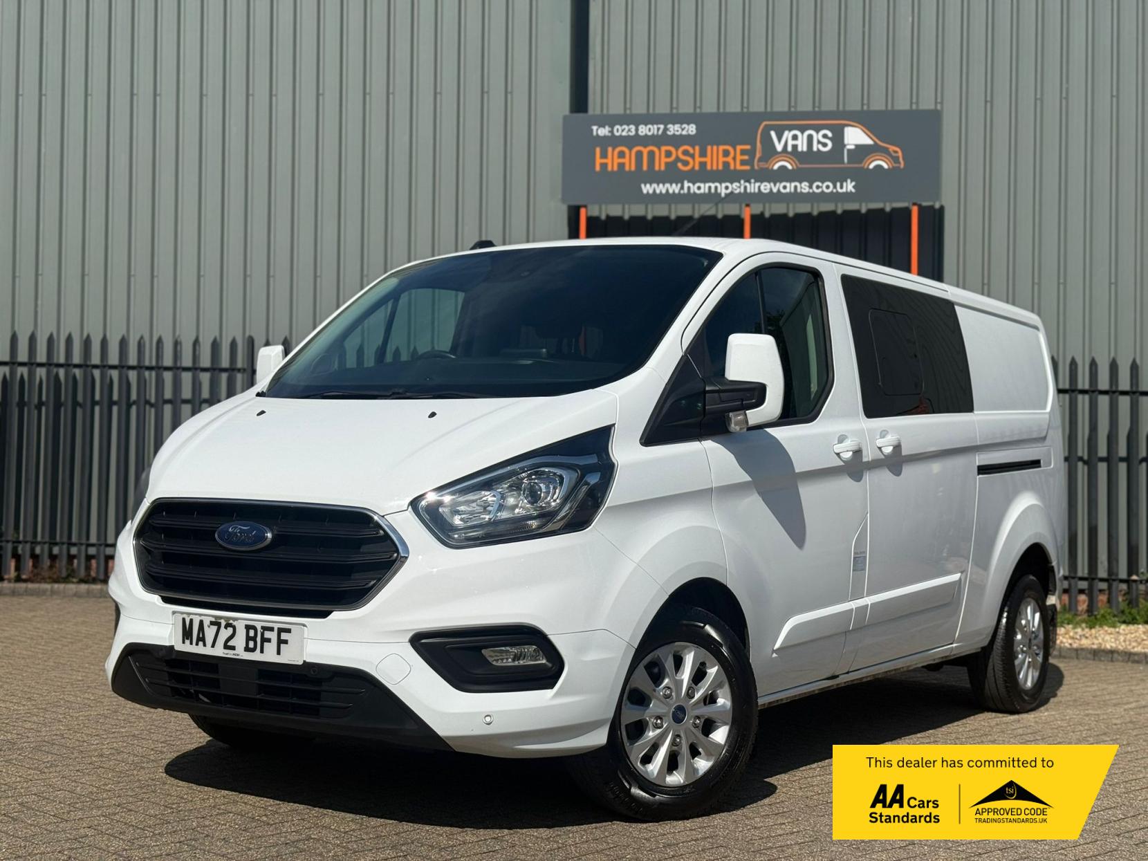 Ford Transit Custom 2.0 300 EcoBlue Limited Crew Van Double Cab 5dr Diesel Manual L2 H1 Euro 6 (s/s) (130 ps)