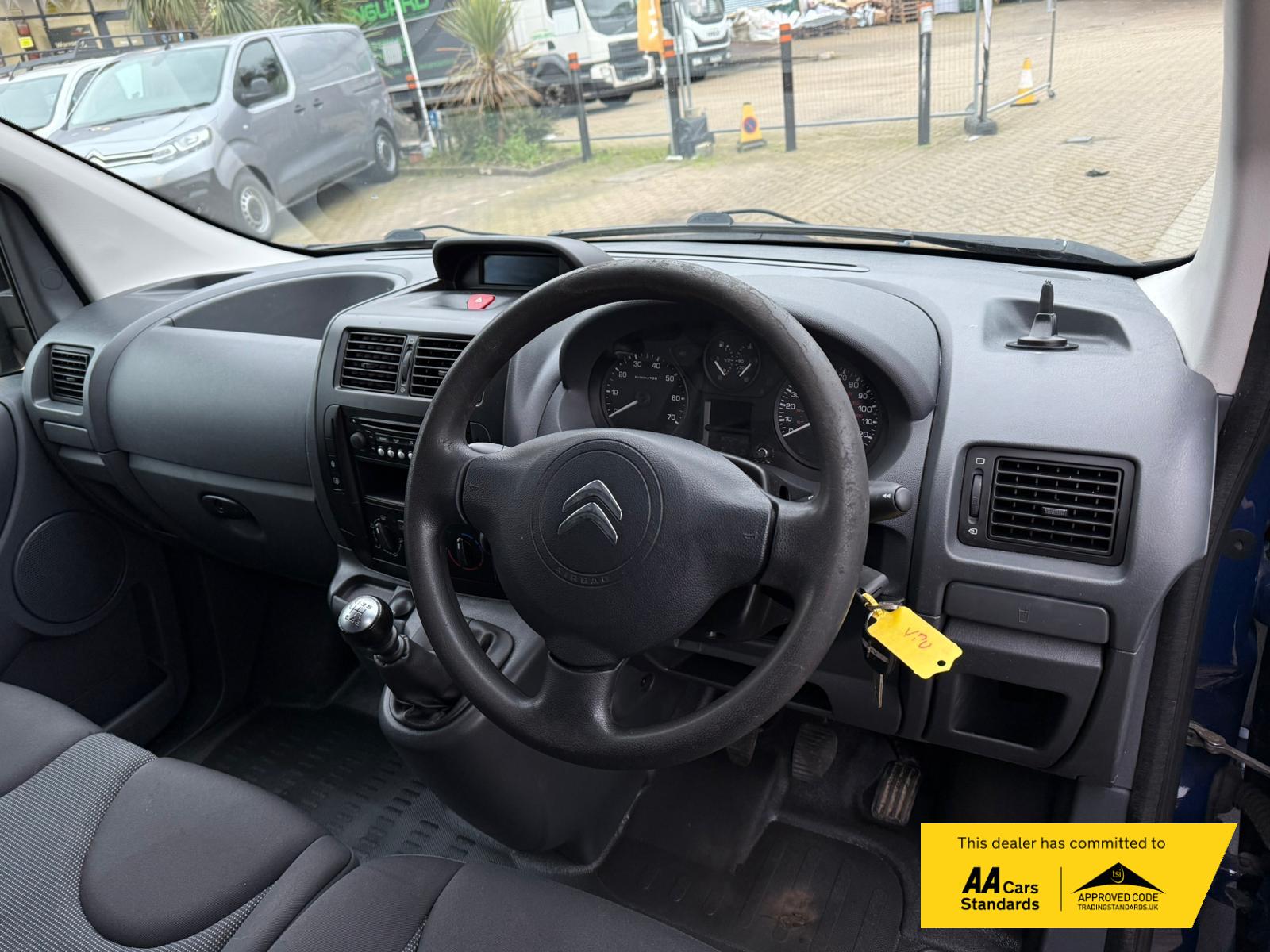 Citroen Dispatch 2.0 1200 HDi Enterprise Panel Van 5dr Diesel Manual FWD L2 H1 (168 g/km, 125 bhp)