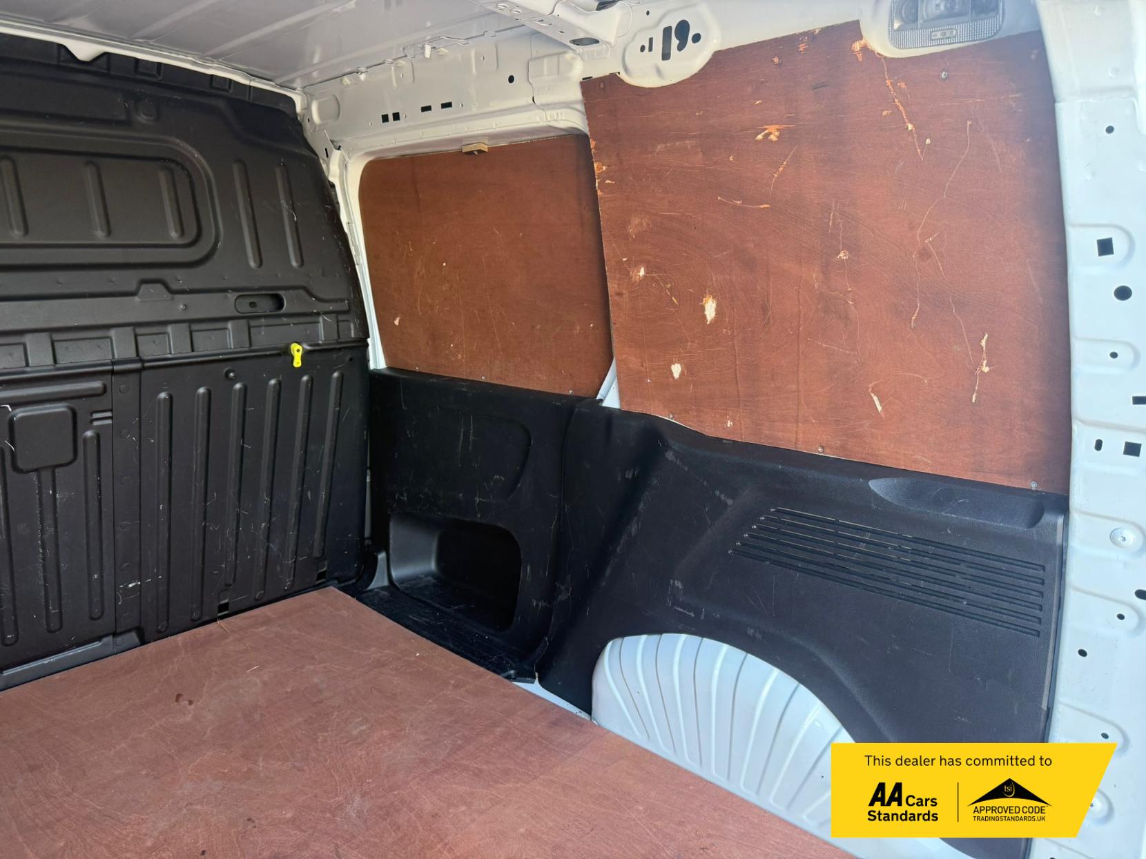 Peugeot Partner 1.5 BlueHDi 1000 Professional Standard Panel Van 5dr Diesel Manual SWB Euro 6 (100 bhp)