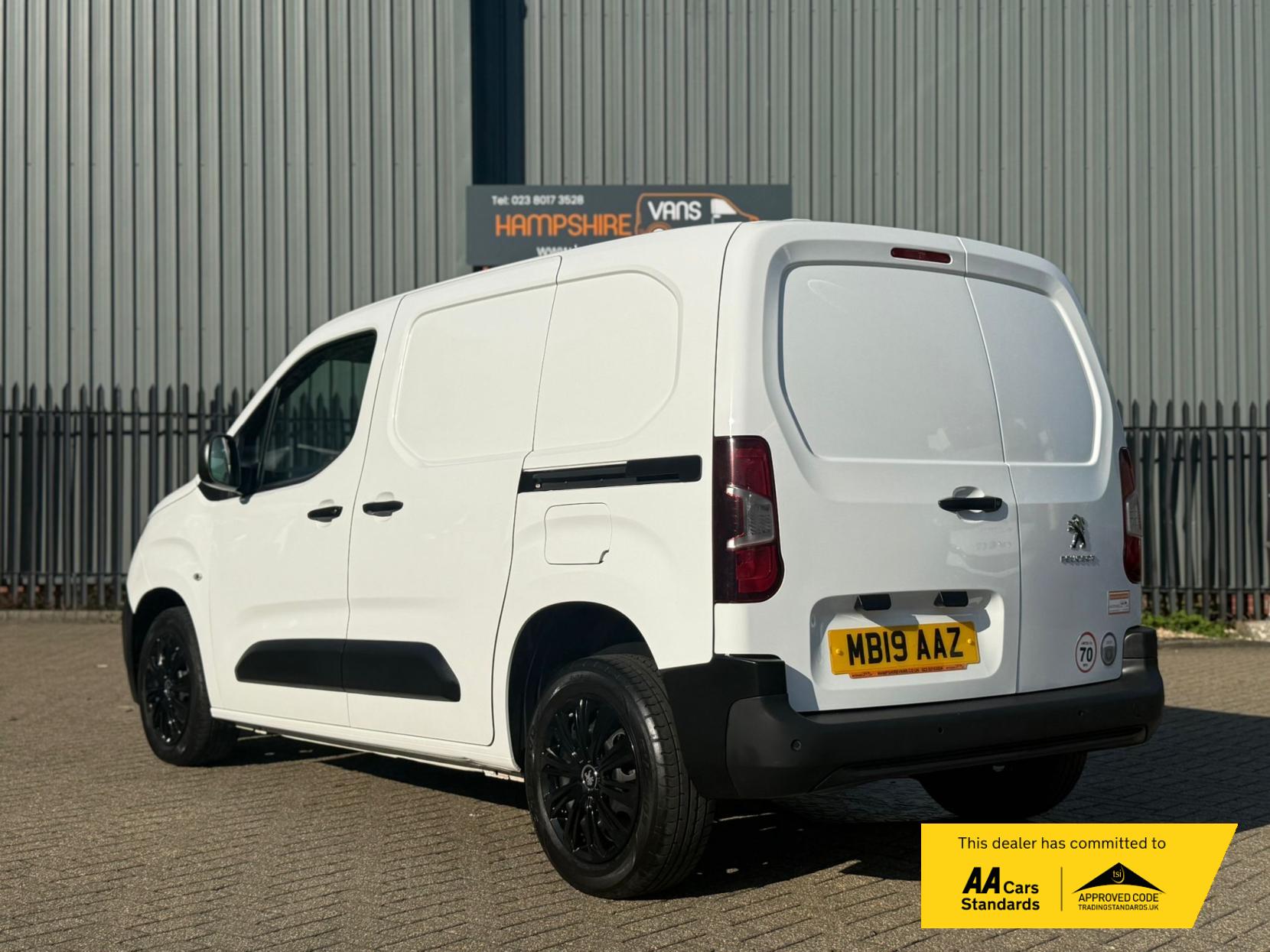 Peugeot Partner 1.5 BlueHDi 1000 Professional Standard Panel Van 5dr Diesel Manual SWB Euro 6 (100 bhp)