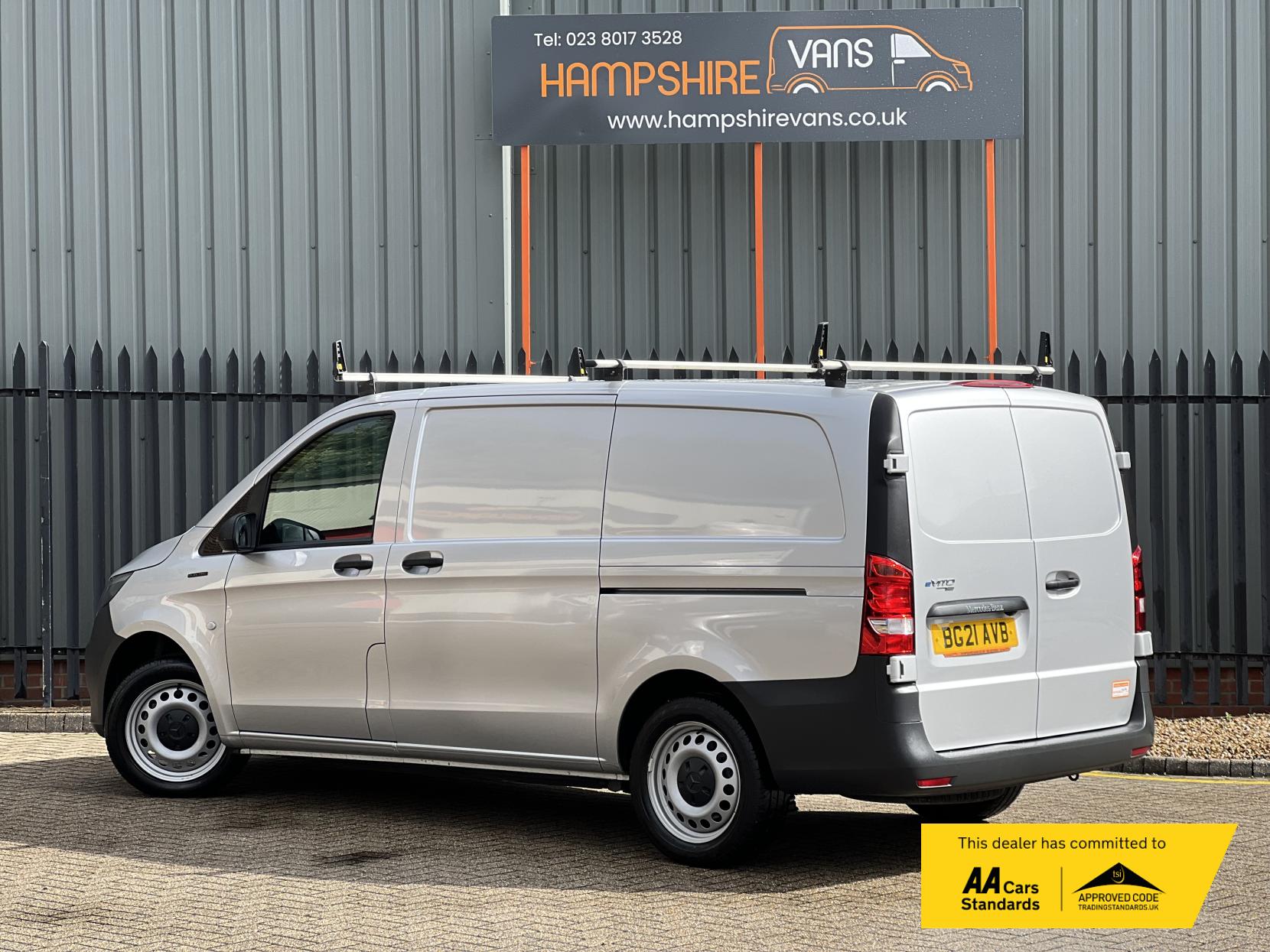 Mercedes-Benz eVito 114 e 41kWh Pure Panel Van 5dr Electric Auto FWD L2 (LWB) (115 ps)