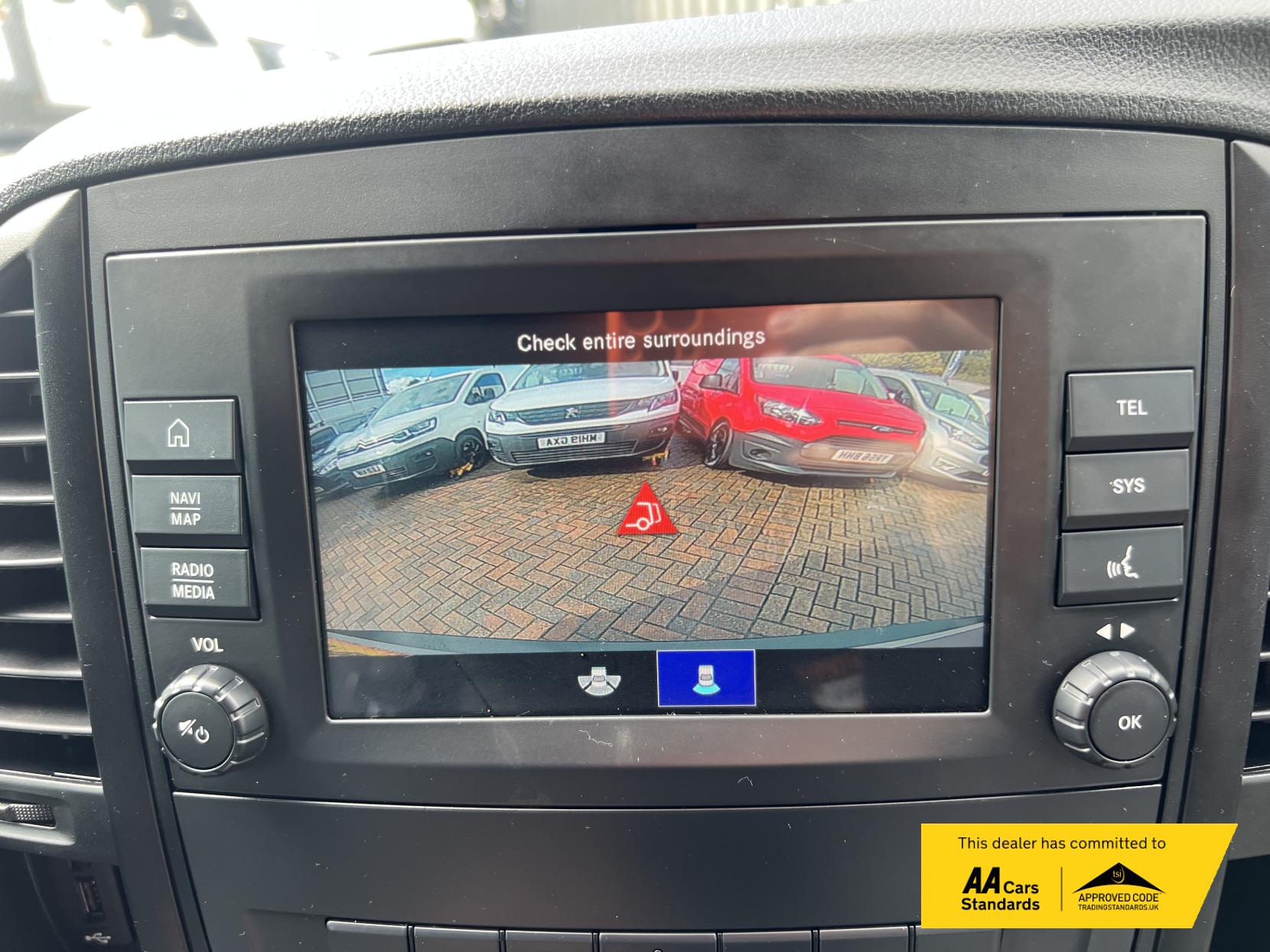 Mercedes-Benz eVito 114 e 41kWh Pure Panel Van 5dr Electric Auto FWD L2 (LWB) (115 ps)