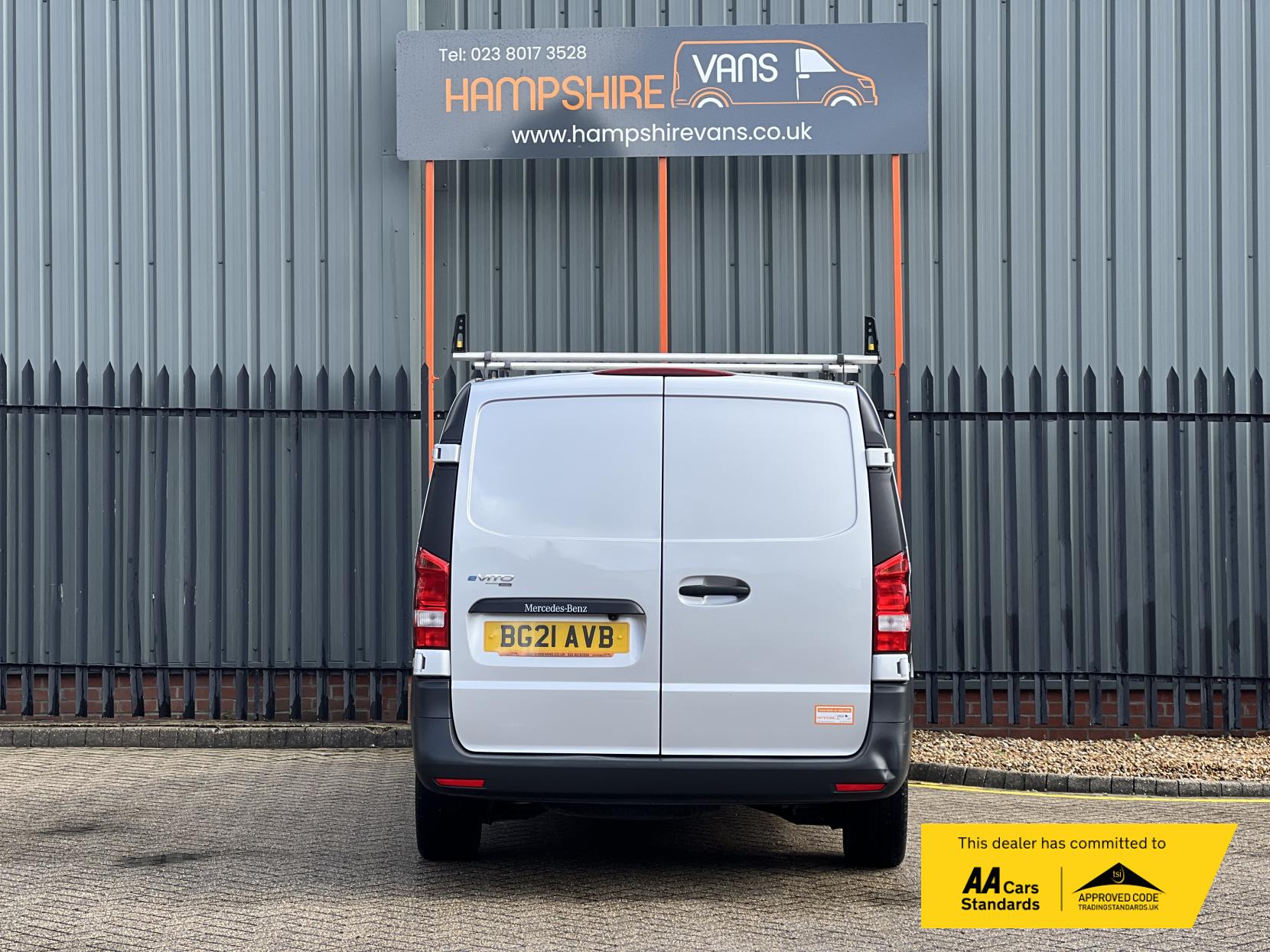 Mercedes-Benz eVito 114 e 41kWh Pure Panel Van 5dr Electric Auto FWD L2 (LWB) (115 ps)