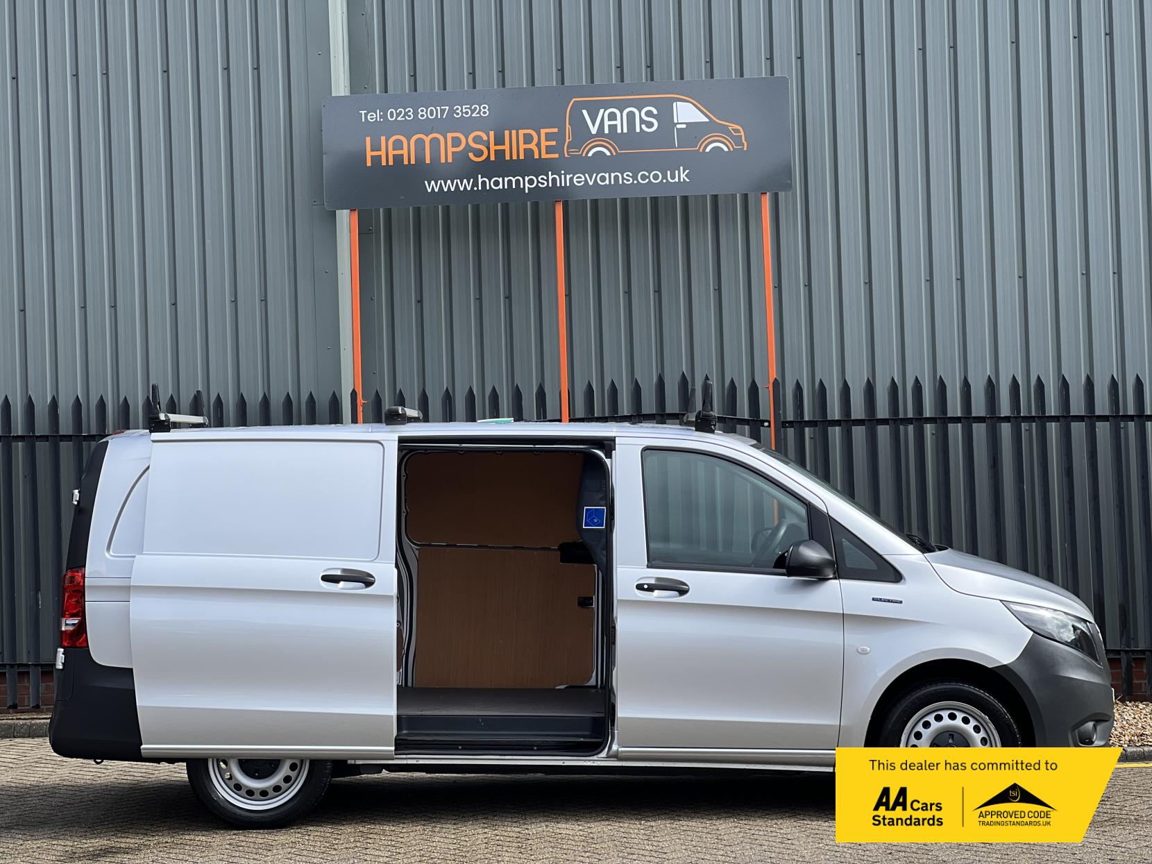 Mercedes-Benz eVito 114 e 41kWh Pure Panel Van 5dr Electric Auto FWD L2 (LWB) (115 ps)