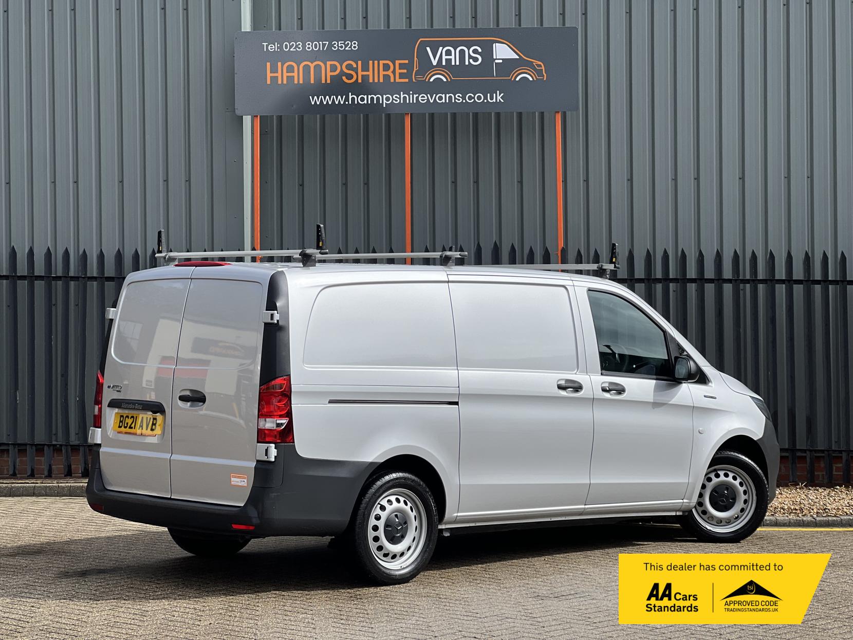 Mercedes-Benz eVito 114 e 41kWh Pure Panel Van 5dr Electric Auto FWD L2 (LWB) (115 ps)
