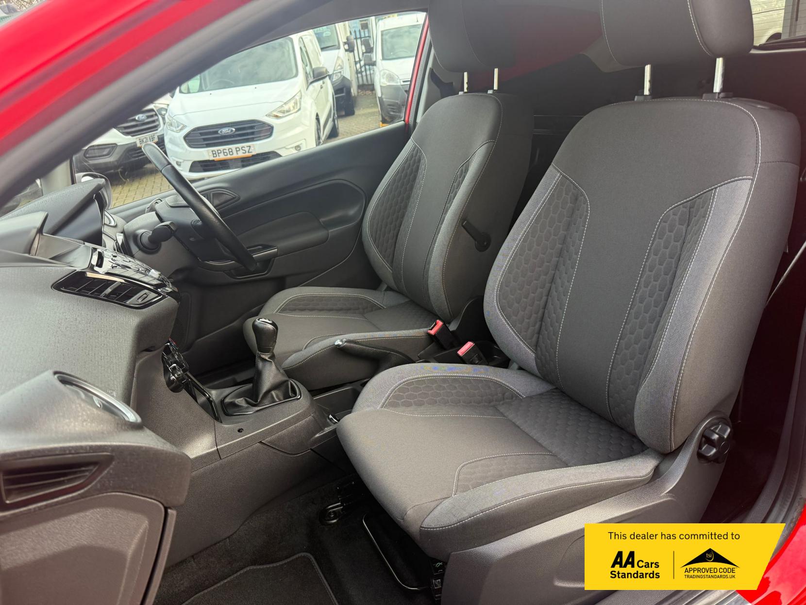 Ford Fiesta Van 1.5 TDCi Sport Panel Van 3dr Diesel Manual (94 g/km, 94 bhp)