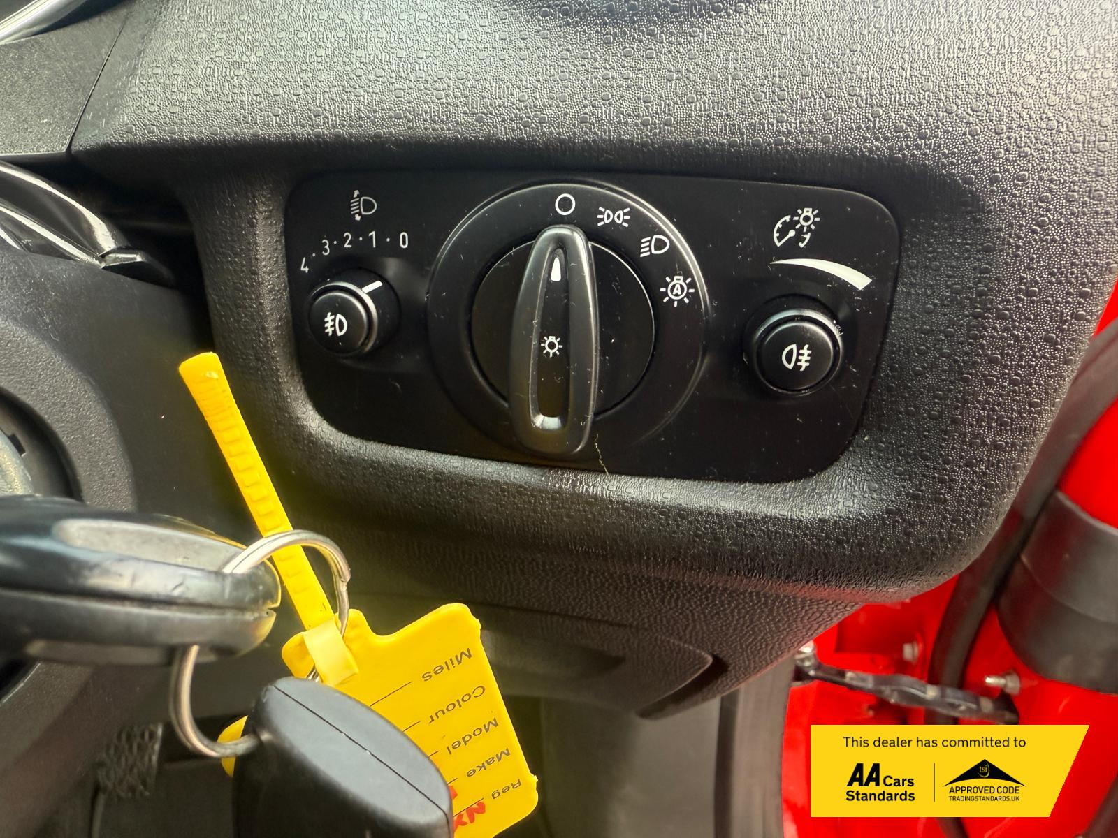 Ford Fiesta Van 1.5 TDCi Sport Panel Van 3dr Diesel Manual (94 g/km, 94 bhp)