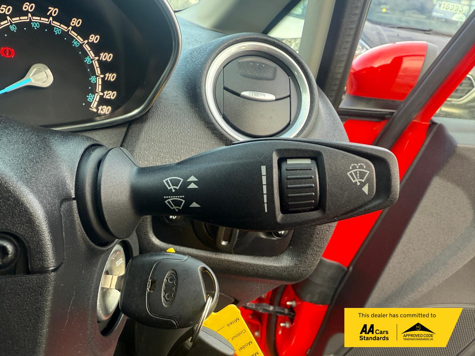 Ford Fiesta Van 1.5 TDCi Sport Panel Van 3dr Diesel Manual (94 g/km, 94 bhp)