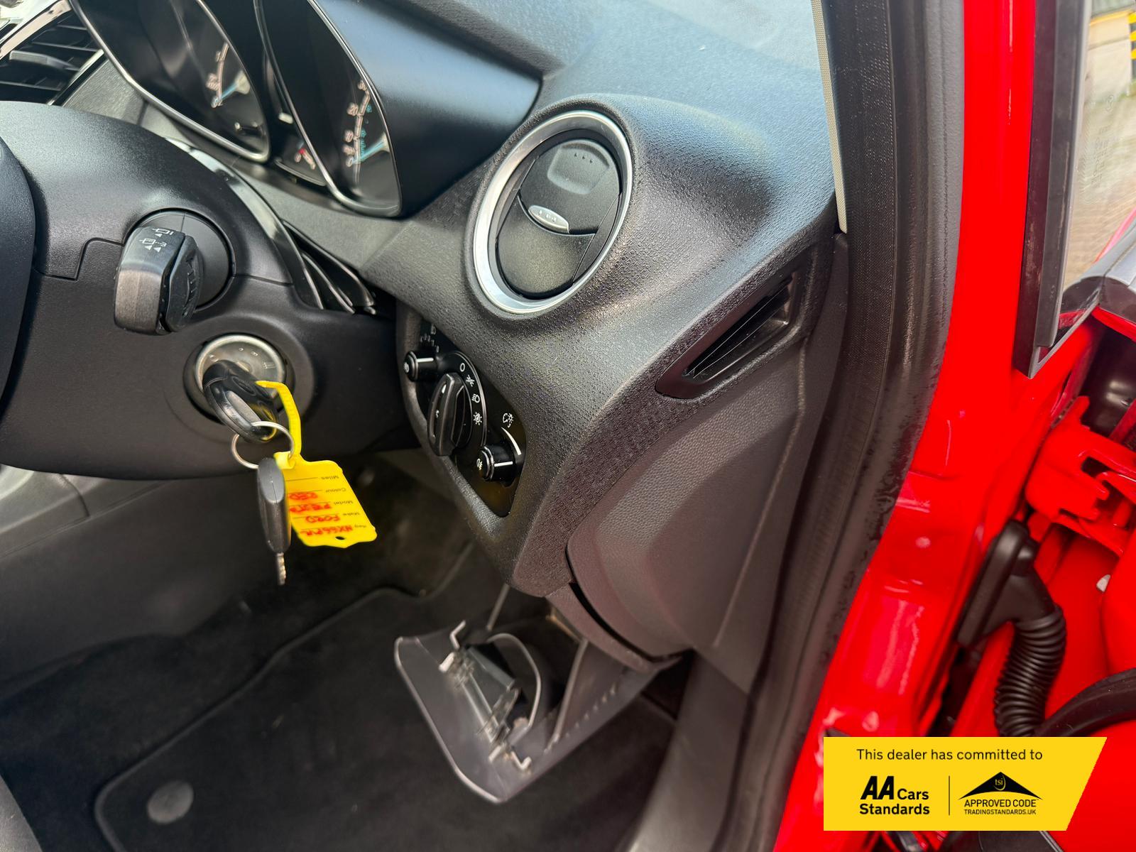 Ford Fiesta Van 1.5 TDCi Sport Panel Van 3dr Diesel Manual (94 g/km, 94 bhp)