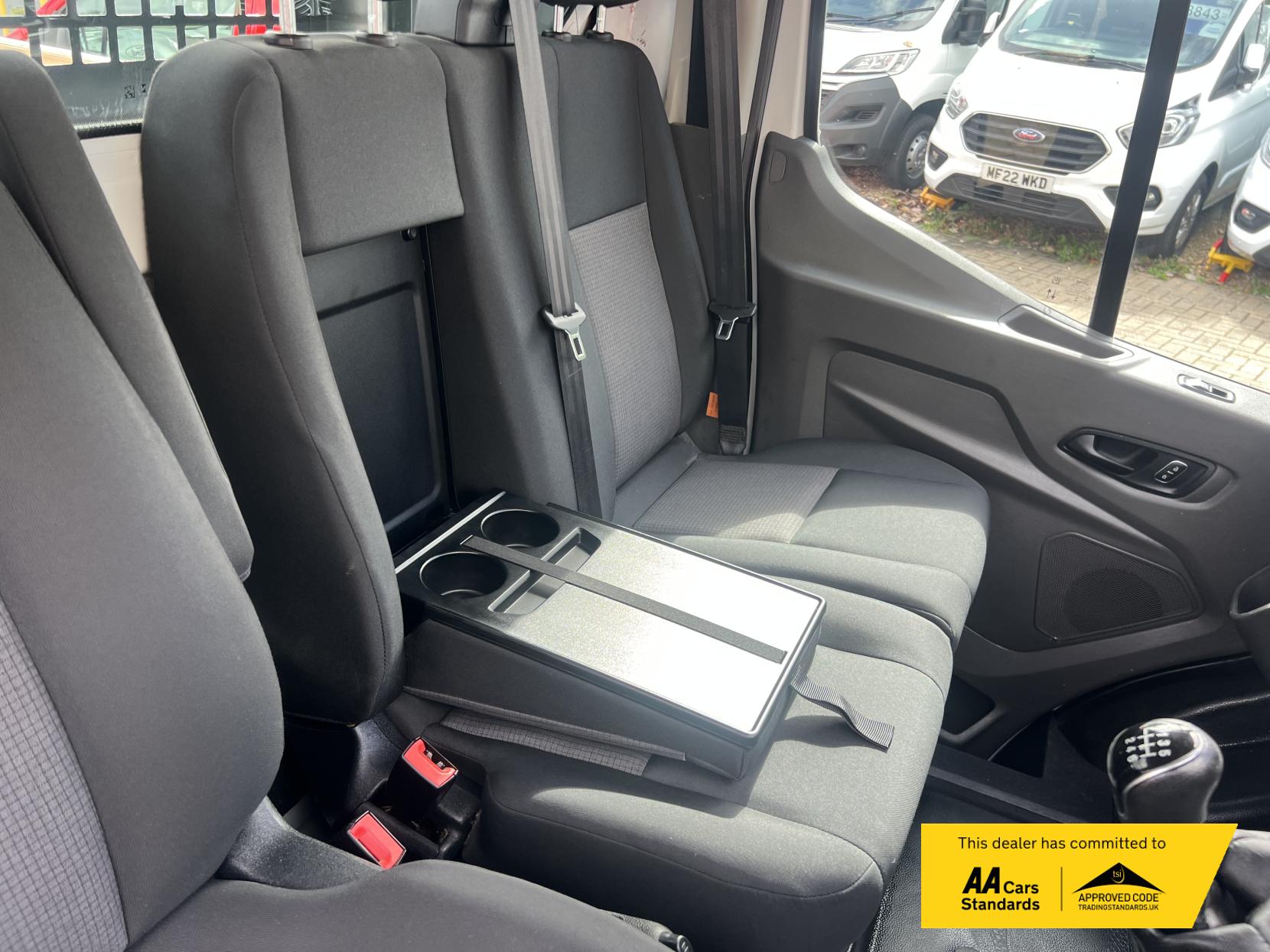 Ford Transit 2.0 350 EcoBlue Leader Tipper 2dr Diesel Manual RWD L2 Euro 6 (s/s) (1-Stop) (130 ps)
