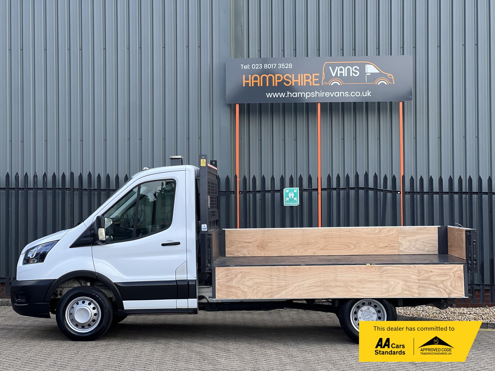 Ford Transit 2.0 350 EcoBlue Leader Tipper 2dr Diesel Manual RWD L2 Euro 6 (s/s) (1-Stop) (130 ps)