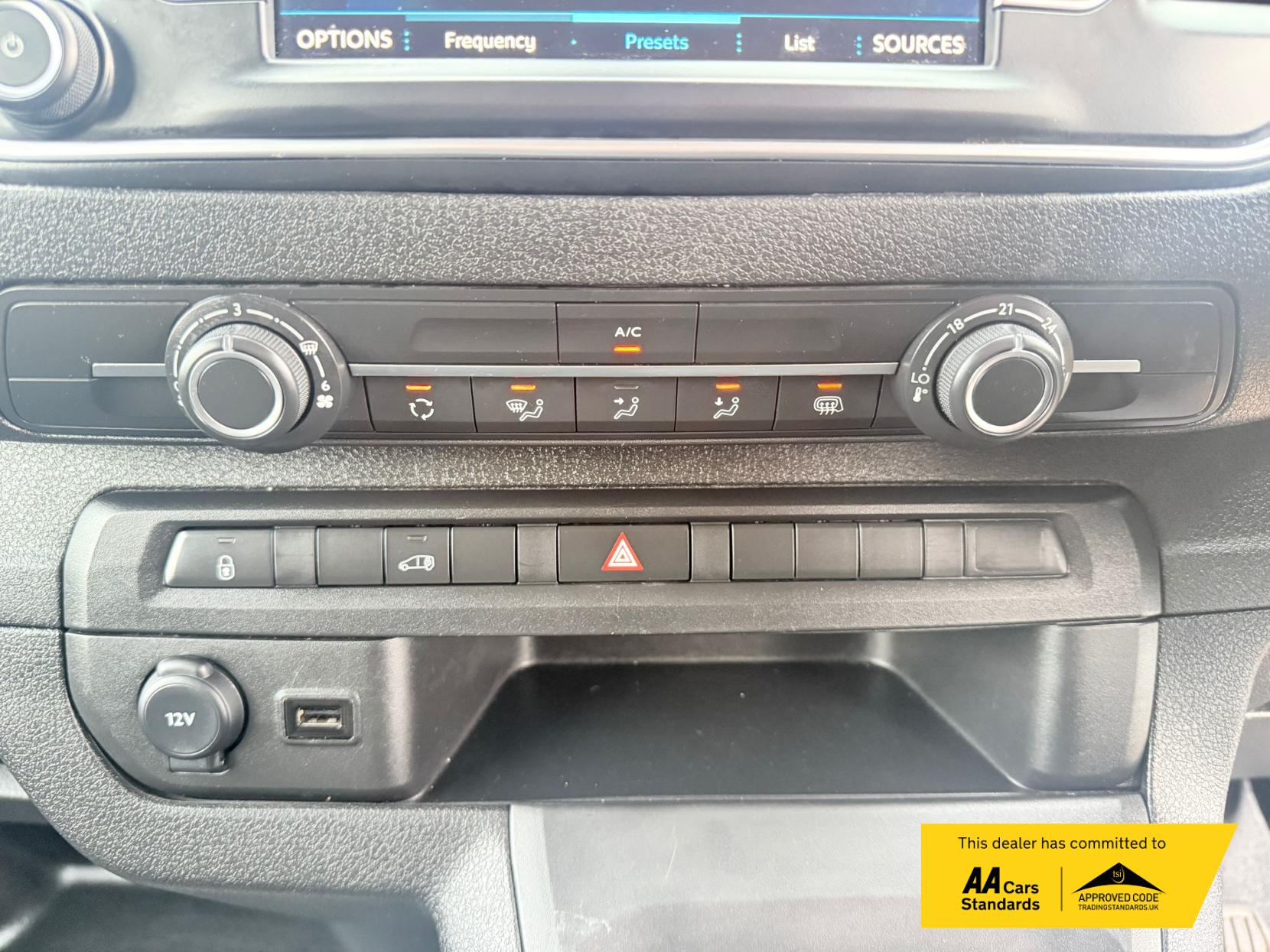 Peugeot Expert 1.5 BlueHDi 1000 Asphalt Premium + Standard Panel Van 6dr Diesel Manual MWB Euro 6 (s/s) (100 bhp)