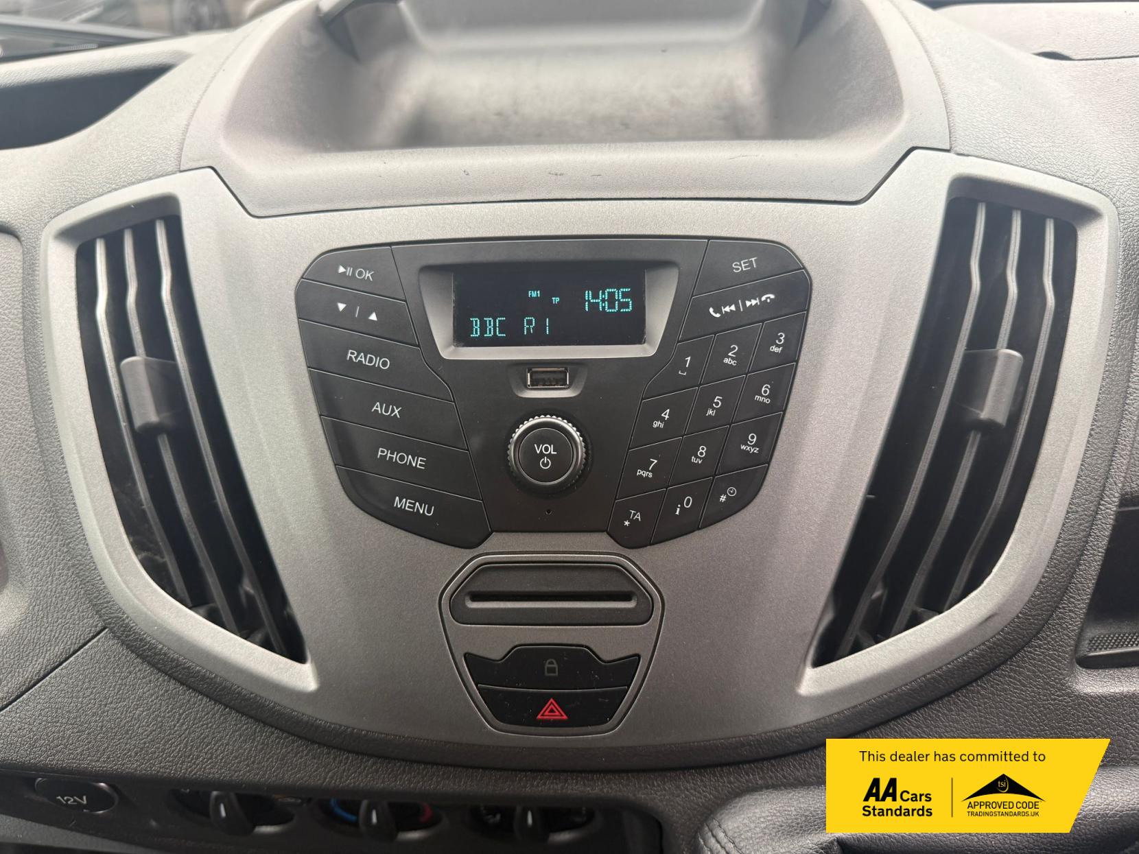 2019 Ford Transit - Thumbnail 37