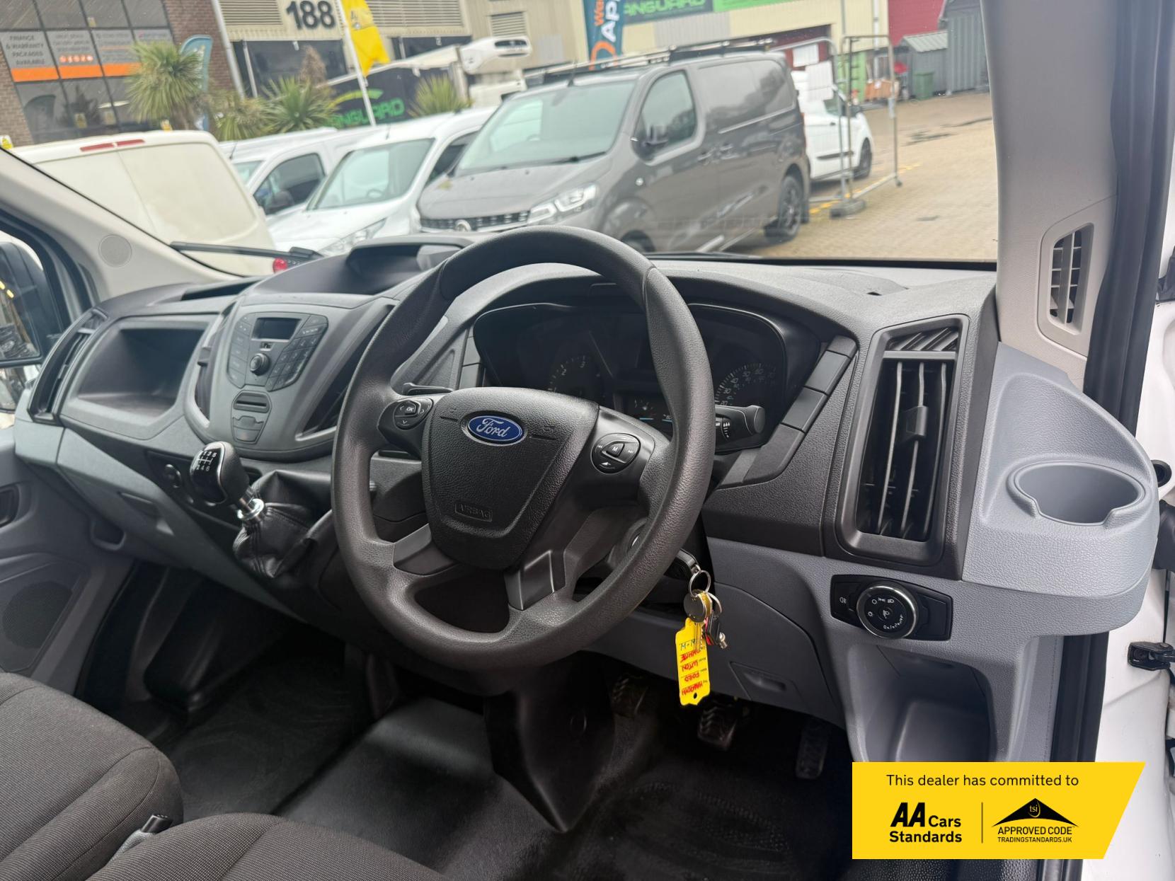 2019 Ford Transit - Thumbnail 22