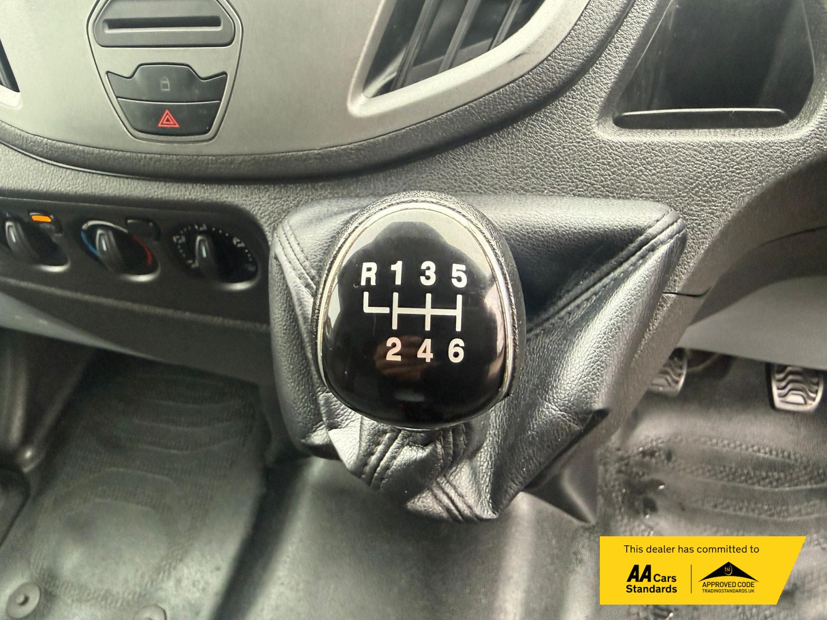 2019 Ford Transit - Thumbnail 44
