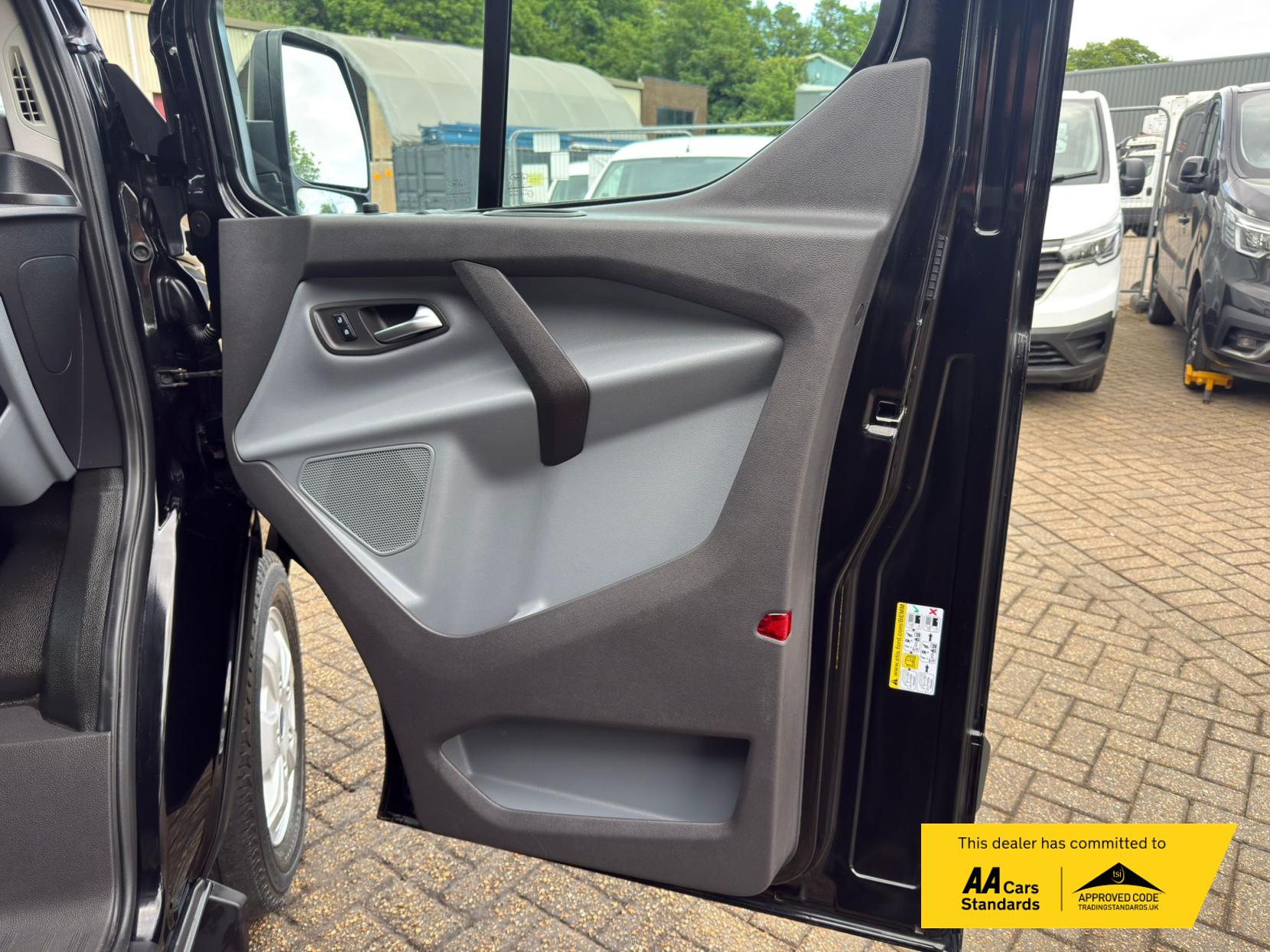 2018 Ford Transit Custom 2.0 TDCi 270 Trend Panel Van 5dr Diesel Manual L1 H1 (157 g/km, 128 bhp) - Thumbnail 50