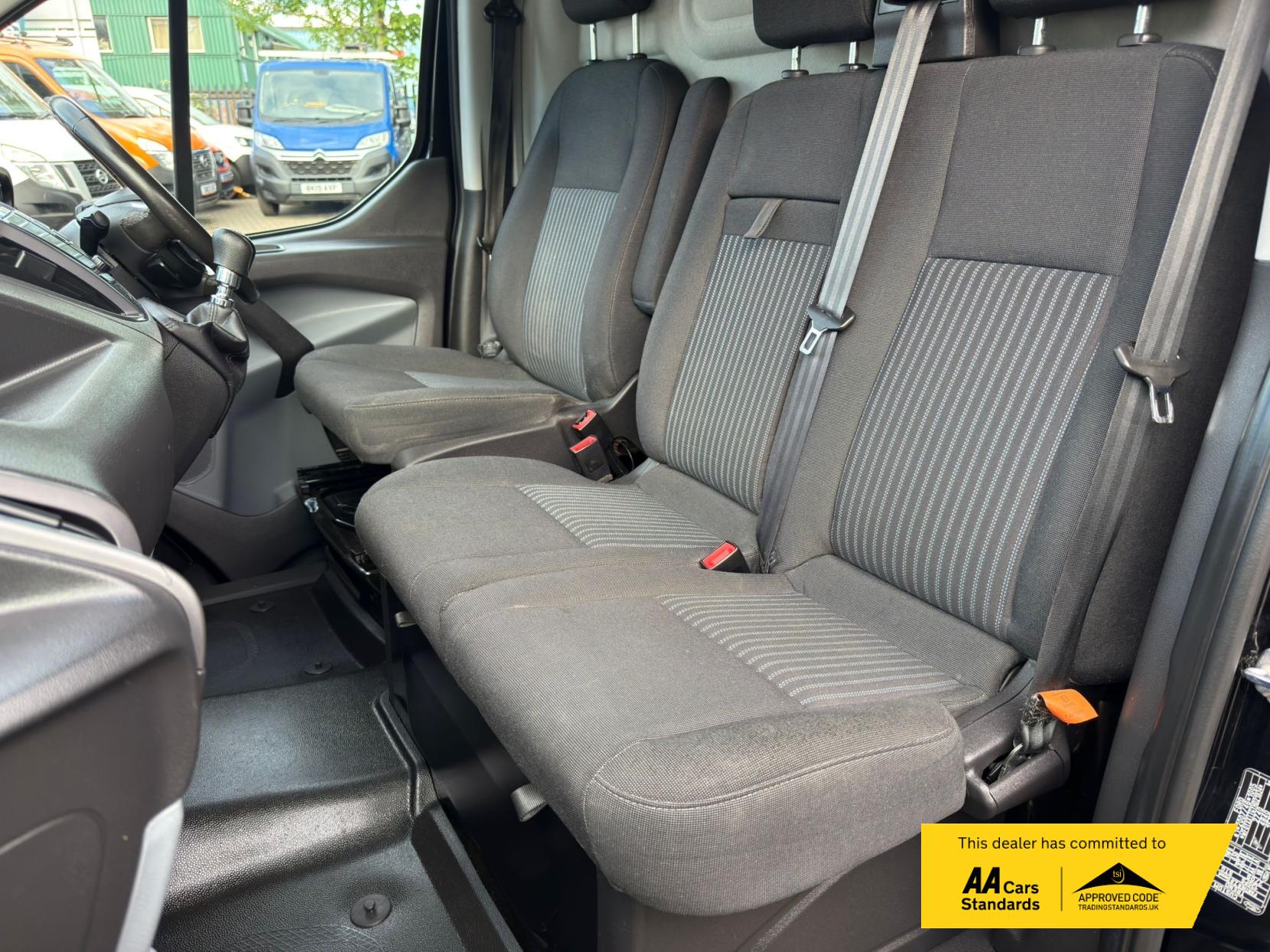 2018 Ford Transit Custom 2.0 TDCi 270 Trend Panel Van 5dr Diesel Manual L1 H1 (157 g/km, 128 bhp) - Thumbnail 10