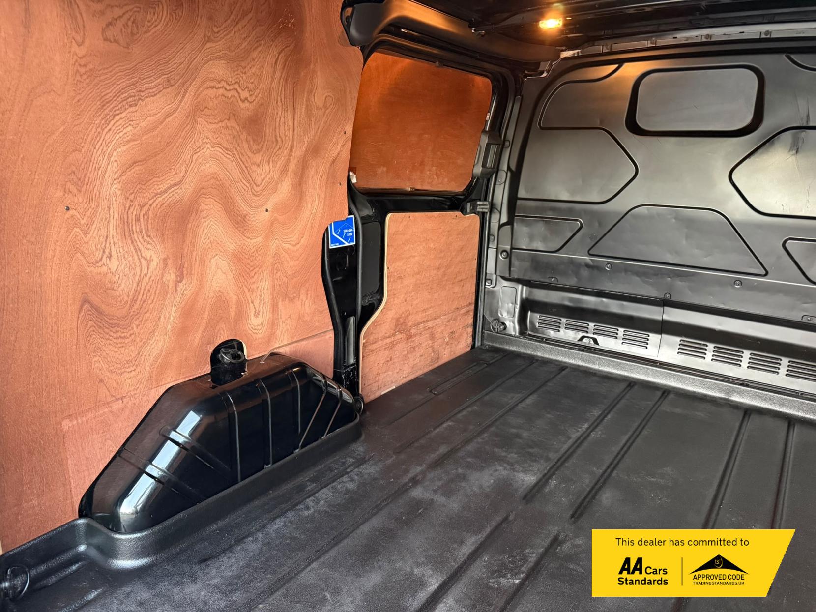2018 Ford Transit Custom 2.0 TDCi 270 Trend Panel Van 5dr Diesel Manual L1 H1 (157 g/km, 128 bhp) - Thumbnail 49