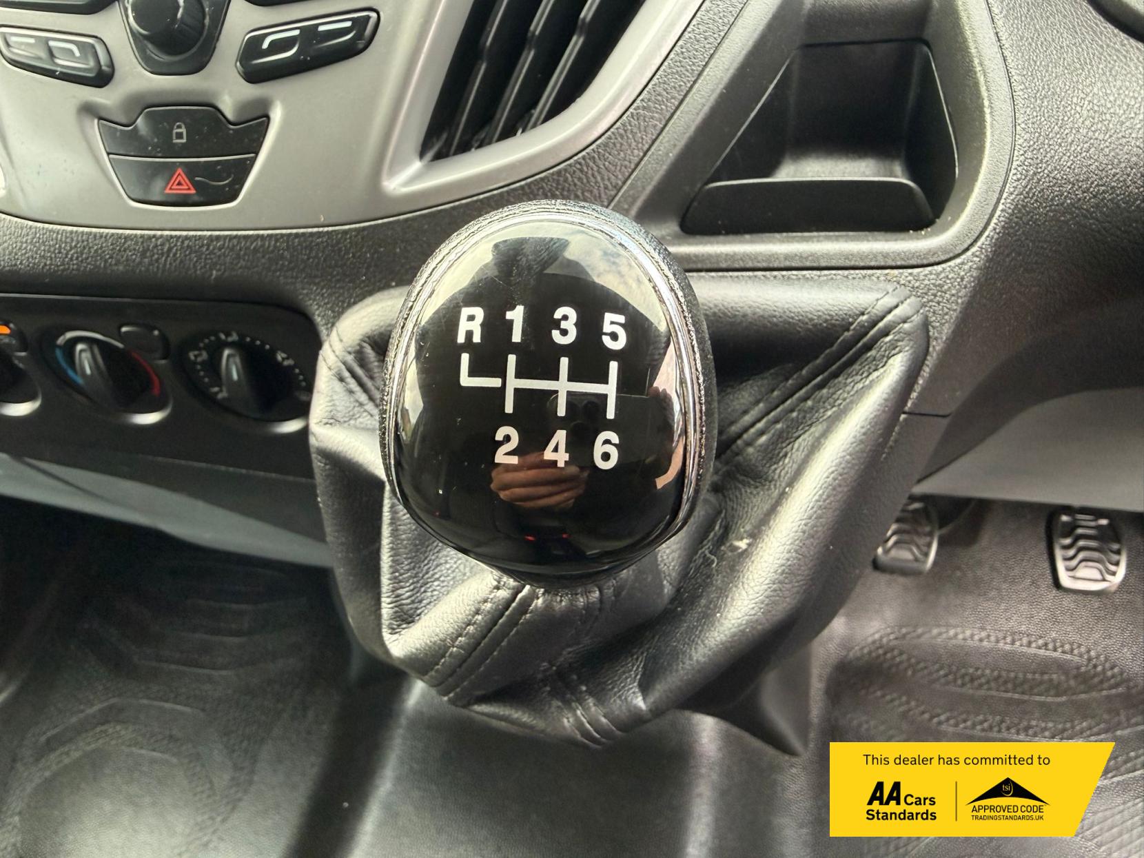 2018 Ford Transit Custom 2.0 TDCi 270 Trend Panel Van 5dr Diesel Manual L1 H1 (157 g/km, 128 bhp) - Thumbnail 28