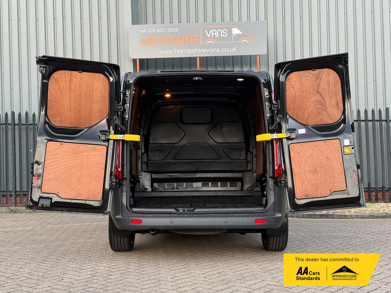 2018 Ford Transit Custom 2.0 TDCi 270 Trend Panel Van 5dr Diesel Manual L1 H1 (157 g/km, 128 bhp) - Thumbnail 47