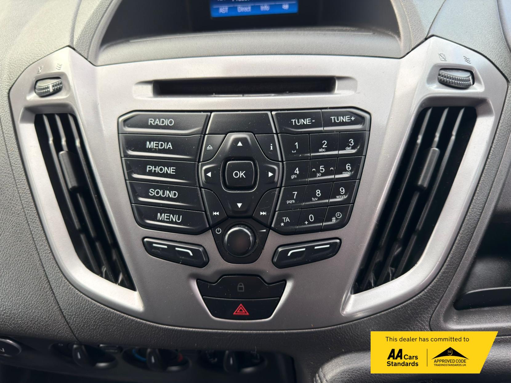 2018 Ford Transit Custom 2.0 TDCi 270 Trend Panel Van 5dr Diesel Manual L1 H1 (157 g/km, 128 bhp) - Thumbnail 33