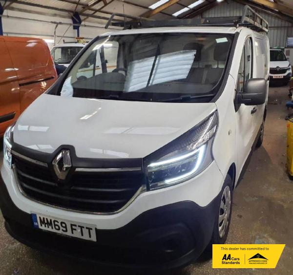 Renault Trafic 2.0 dCi ENERGY 28 Business Panel Van 5dr Diesel Manual SWB Standard Roof Euro 6 (s/s) (120 ps)