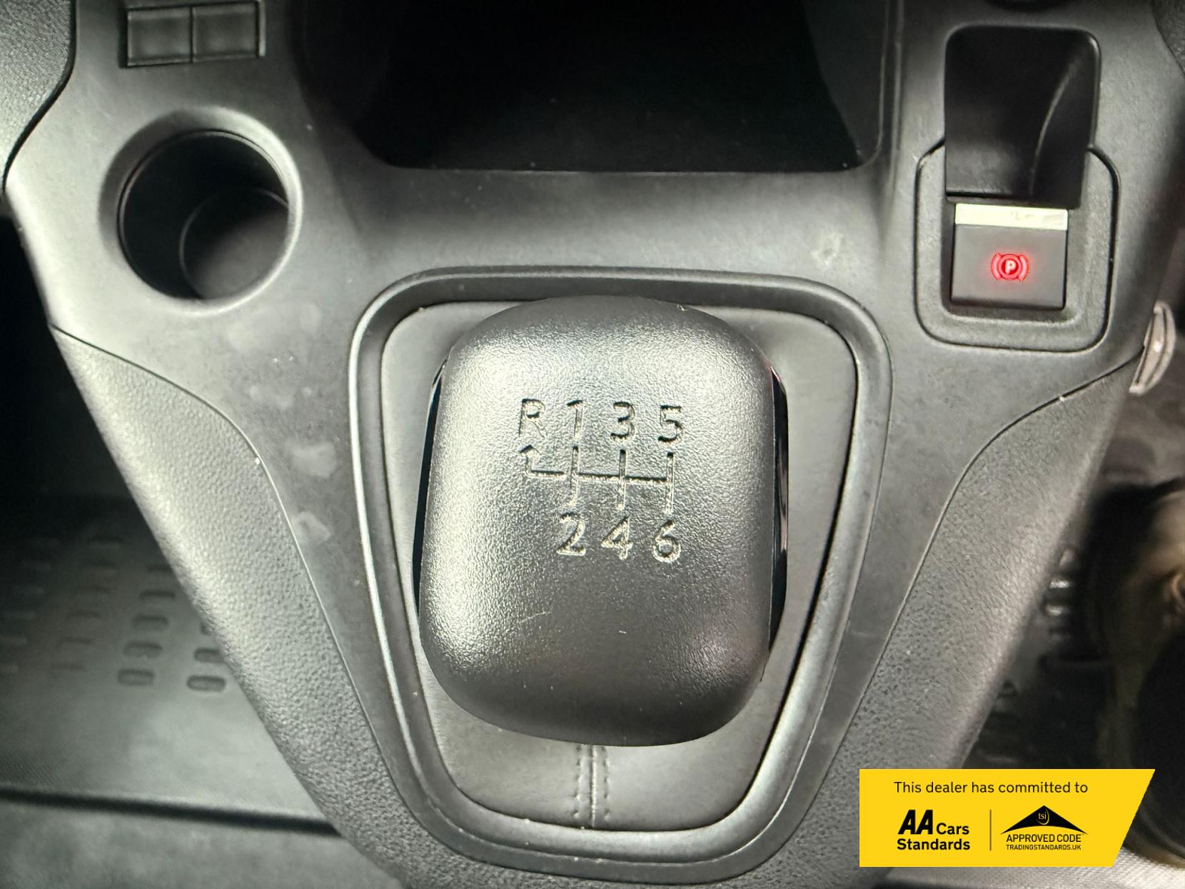 Vauxhall Combo 1.5 Turbo D 2300 Pro Panel Van 5dr Diesel Manual L1 H1 Euro 6 (s/s) (100 ps)