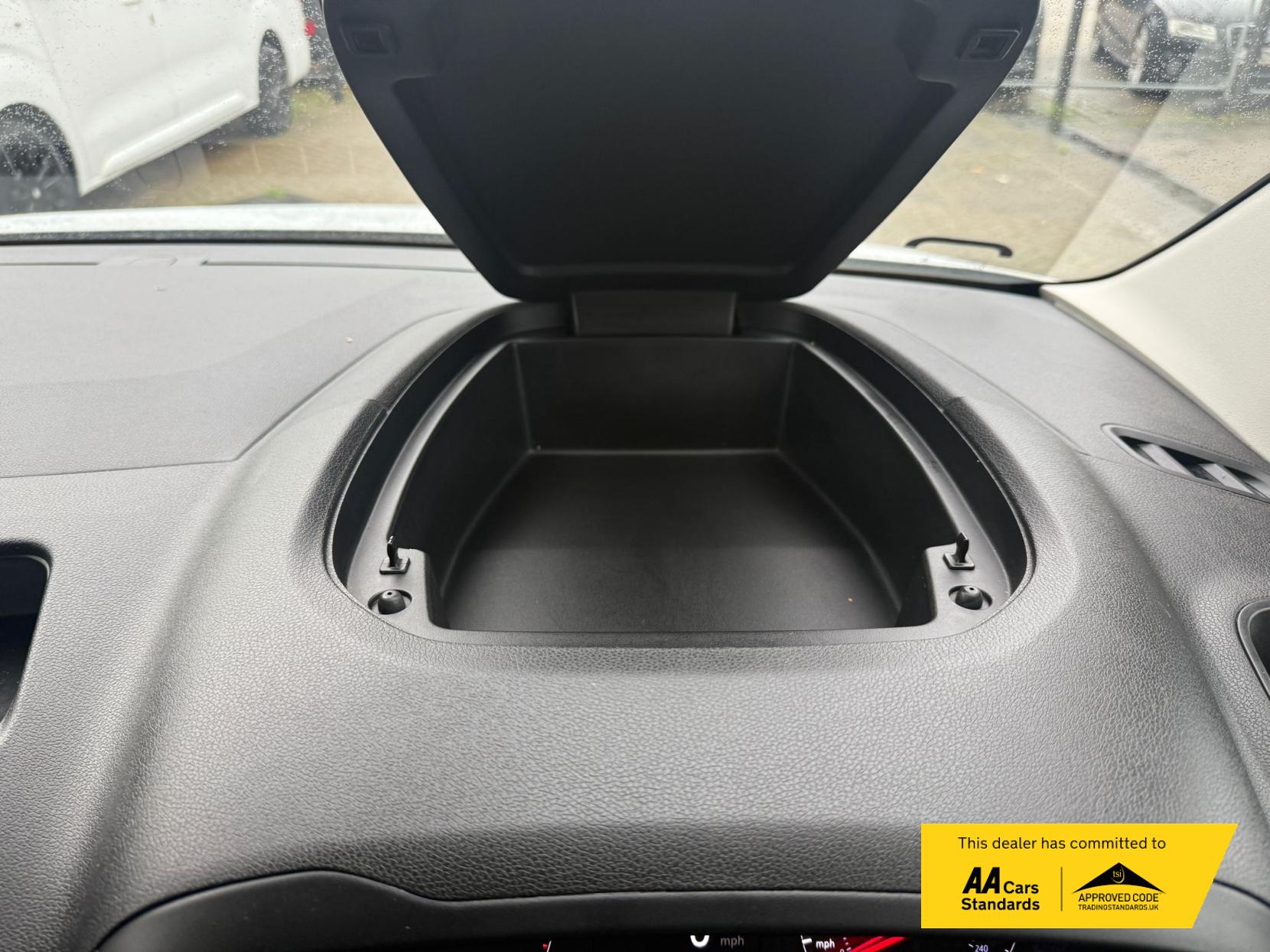 Vauxhall Combo 1.5 Turbo D 2300 Pro Panel Van 5dr Diesel Manual L1 H1 Euro 6 (s/s) (100 ps)