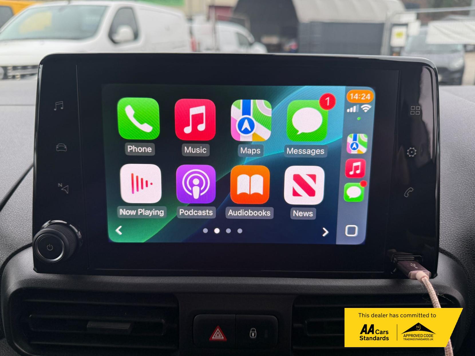 Vauxhall Combo 1.5 Turbo D 2300 Pro Panel Van 5dr Diesel Manual L1 H1 Euro 6 (s/s) (100 ps)