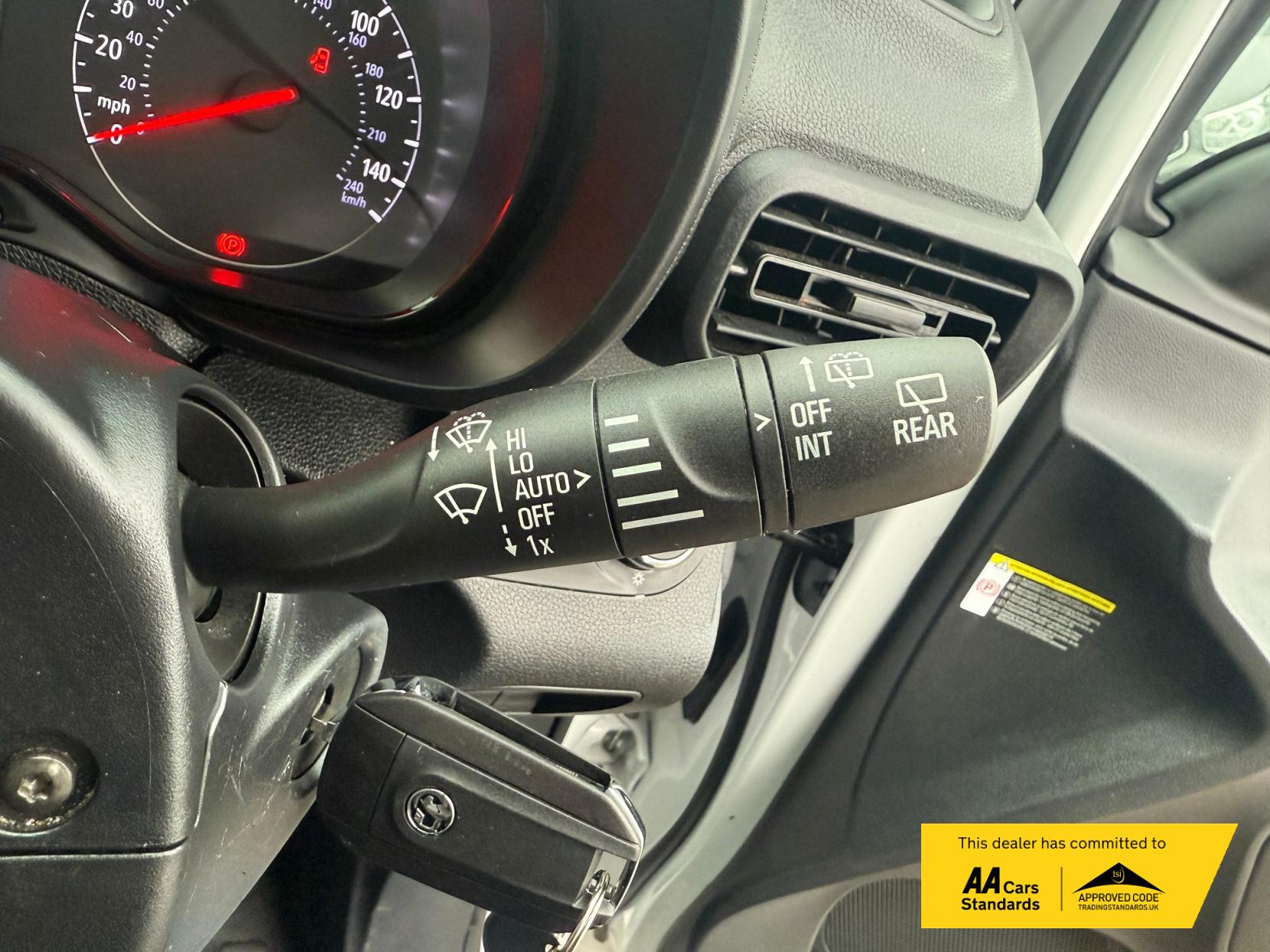 Vauxhall Combo 1.5 Turbo D 2300 Pro Panel Van 5dr Diesel Manual L1 H1 Euro 6 (s/s) (100 ps)