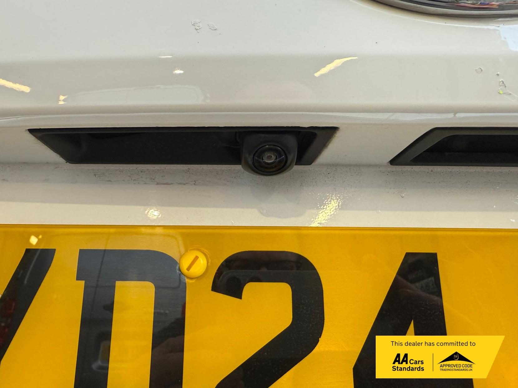 Toyota Corolla 1.8 VVT-h Car Derived Van 5dr Petrol Hybrid CVT Euro 6 (s/s) (140 ps)