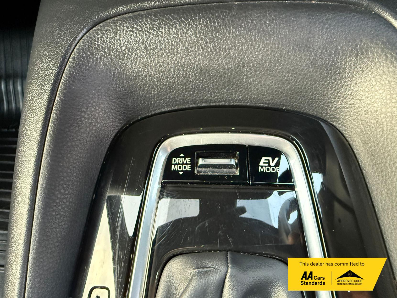 Toyota Corolla 1.8 VVT-h Car Derived Van 5dr Petrol Hybrid CVT Euro 6 (s/s) (140 ps)