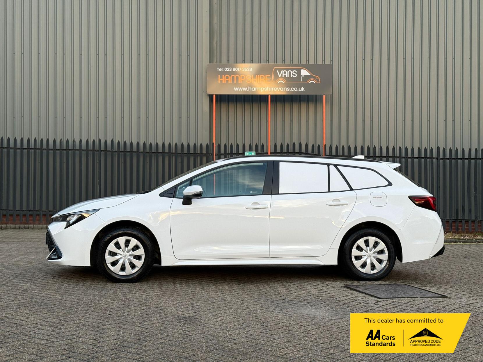 Toyota Corolla 1.8 VVT-h Car Derived Van 5dr Petrol Hybrid CVT Euro 6 (s/s) (140 ps)