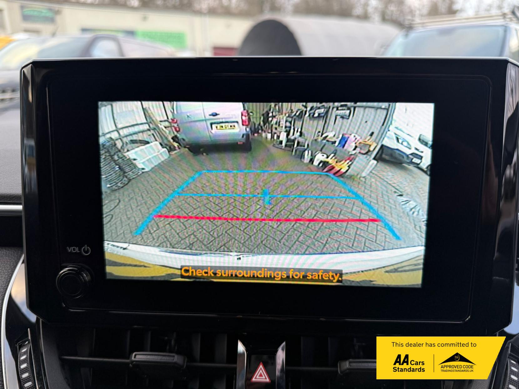 Toyota Corolla 1.8 VVT-h Car Derived Van 5dr Petrol Hybrid CVT Euro 6 (s/s) (140 ps)