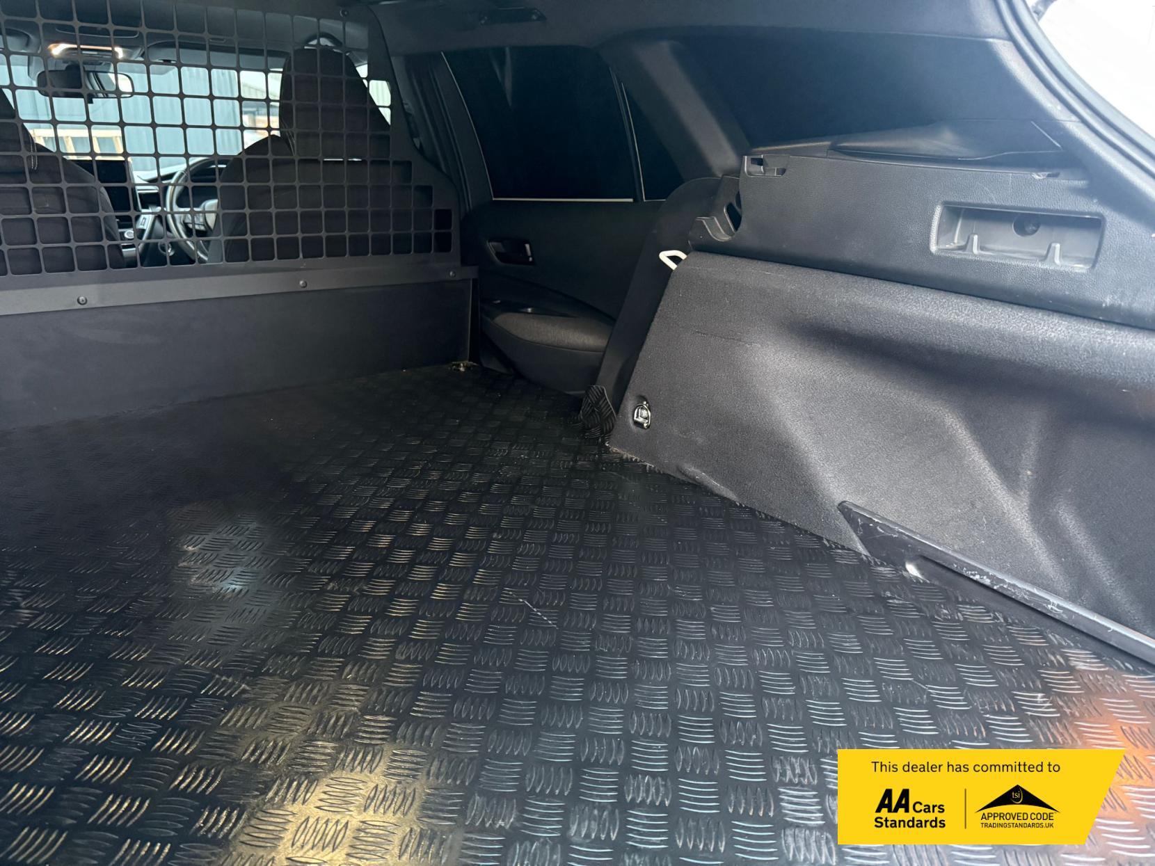 Toyota Corolla 1.8 VVT-h Car Derived Van 5dr Petrol Hybrid CVT Euro 6 (s/s) (140 ps)