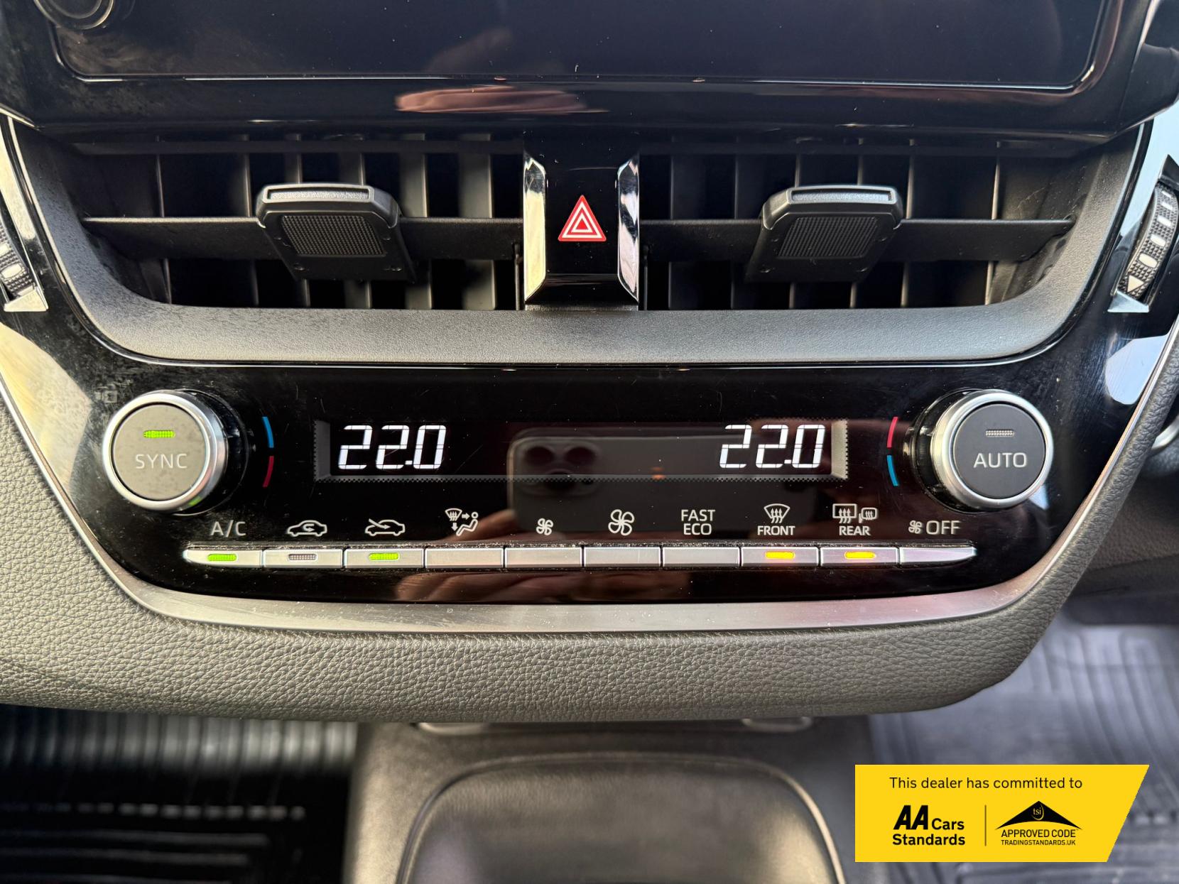 Toyota Corolla 1.8 VVT-h Car Derived Van 5dr Petrol Hybrid CVT Euro 6 (s/s) (140 ps)