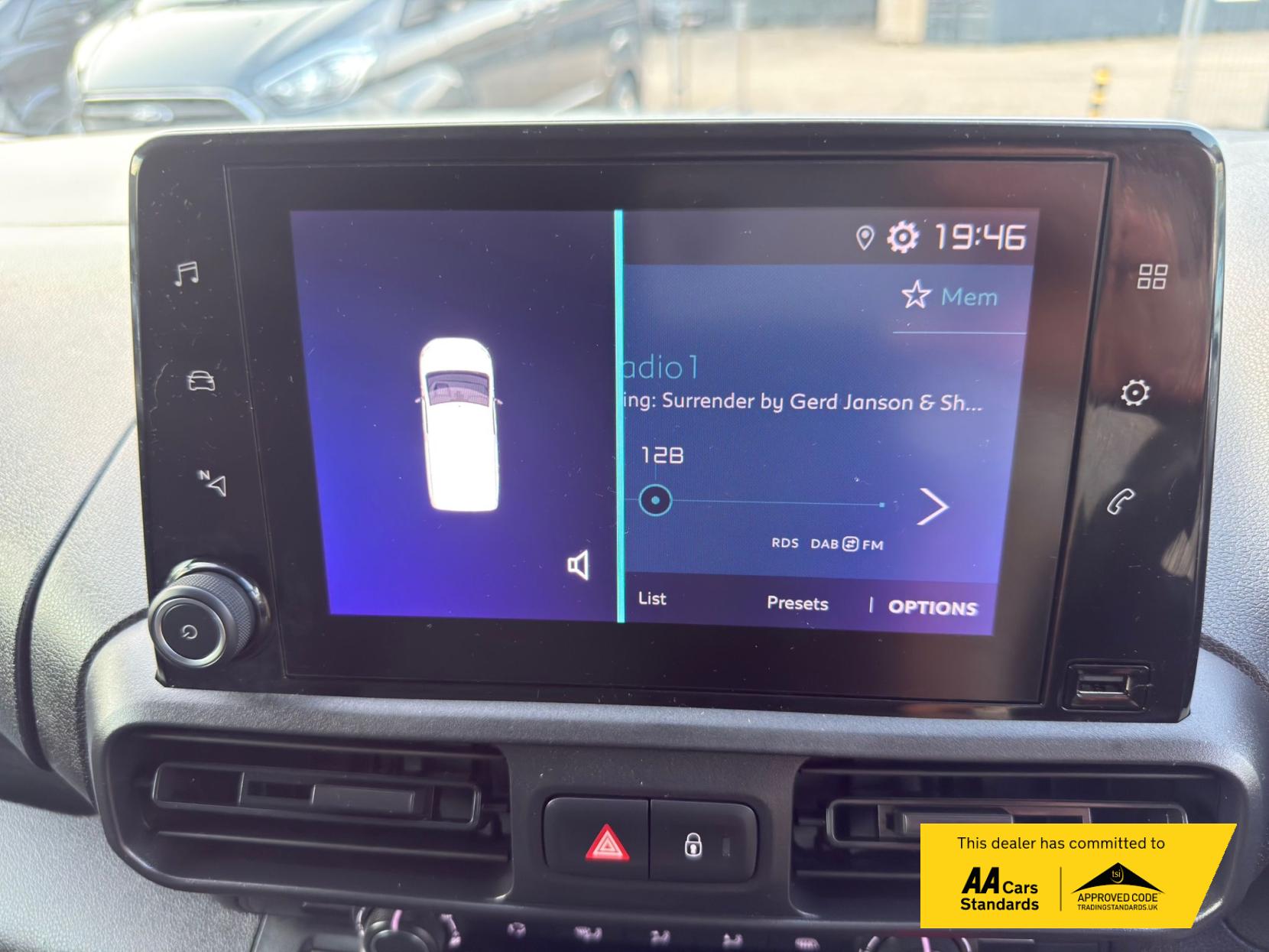 2023 Citroen e-Berlingo 800 50kWh Enterprise Edition M Panel Van 5dr Electric Auto SWB (7.4kW Charger) (136 ps) - Thumbnail 11